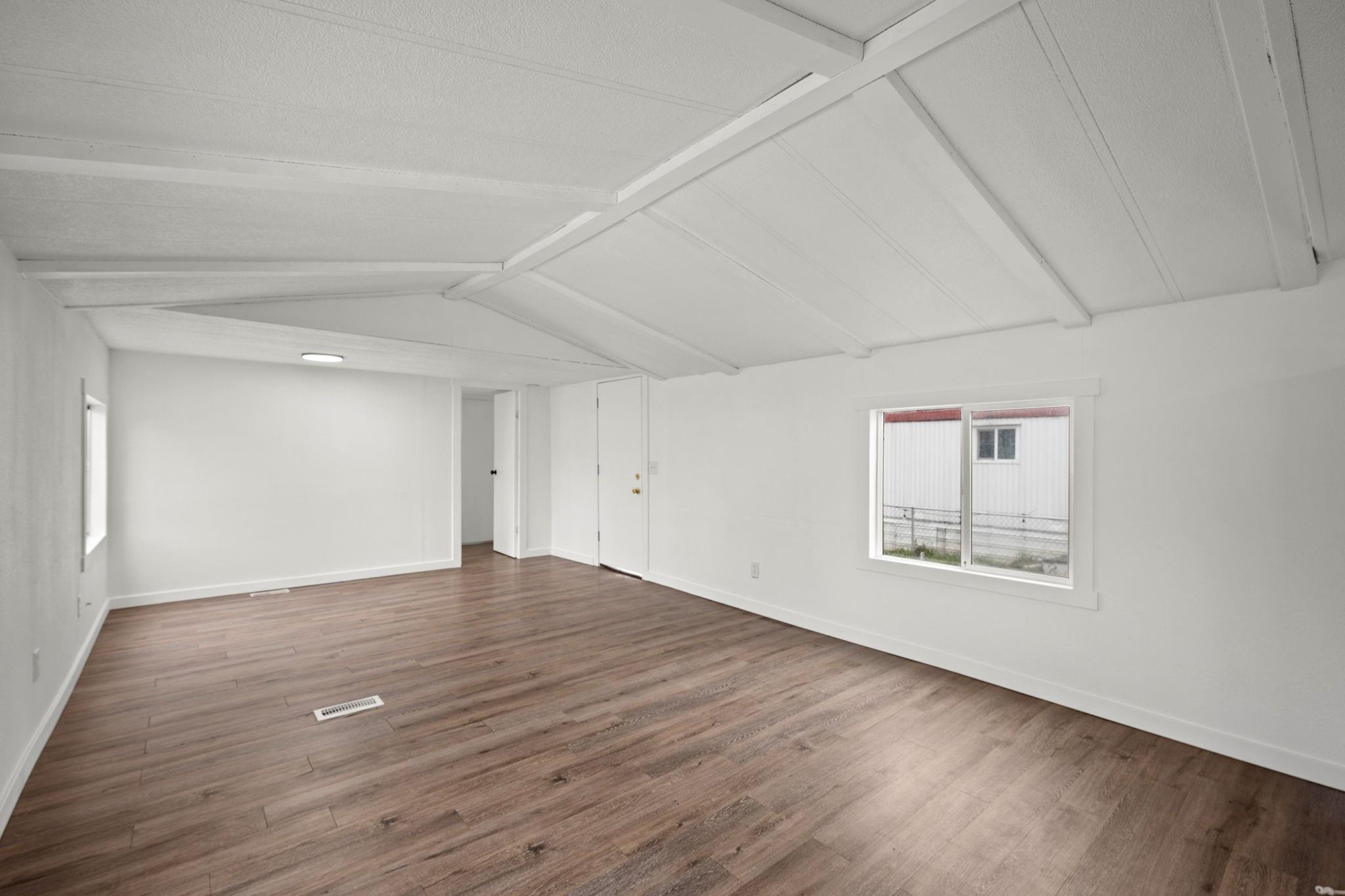 11920 E MANSFIELD Ave - Photo 4