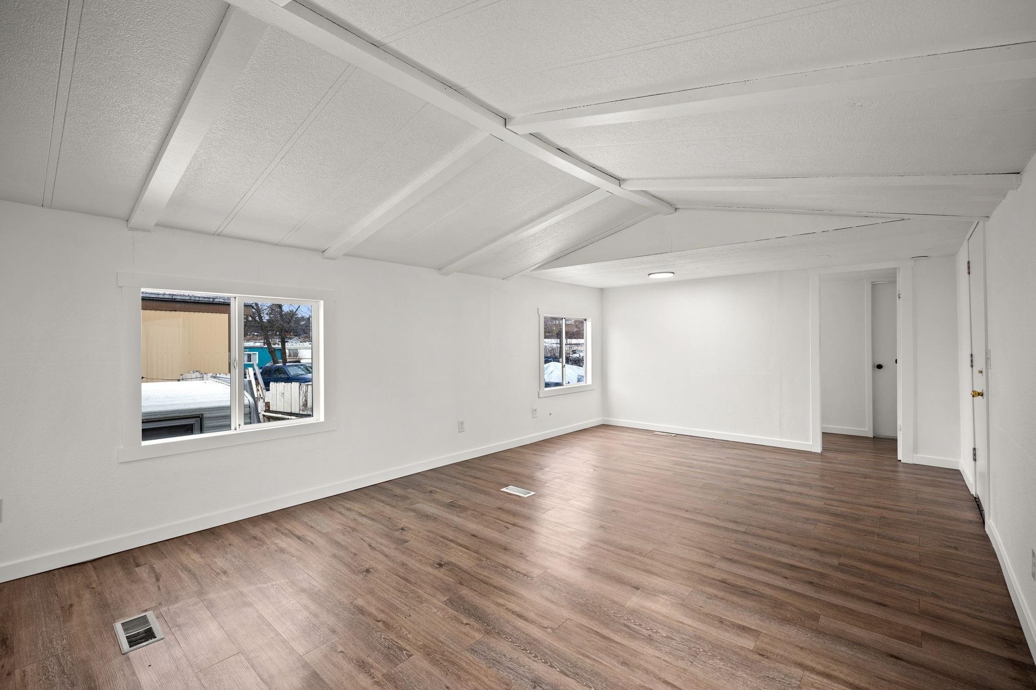 11920 E MANSFIELD Ave - Photo 5