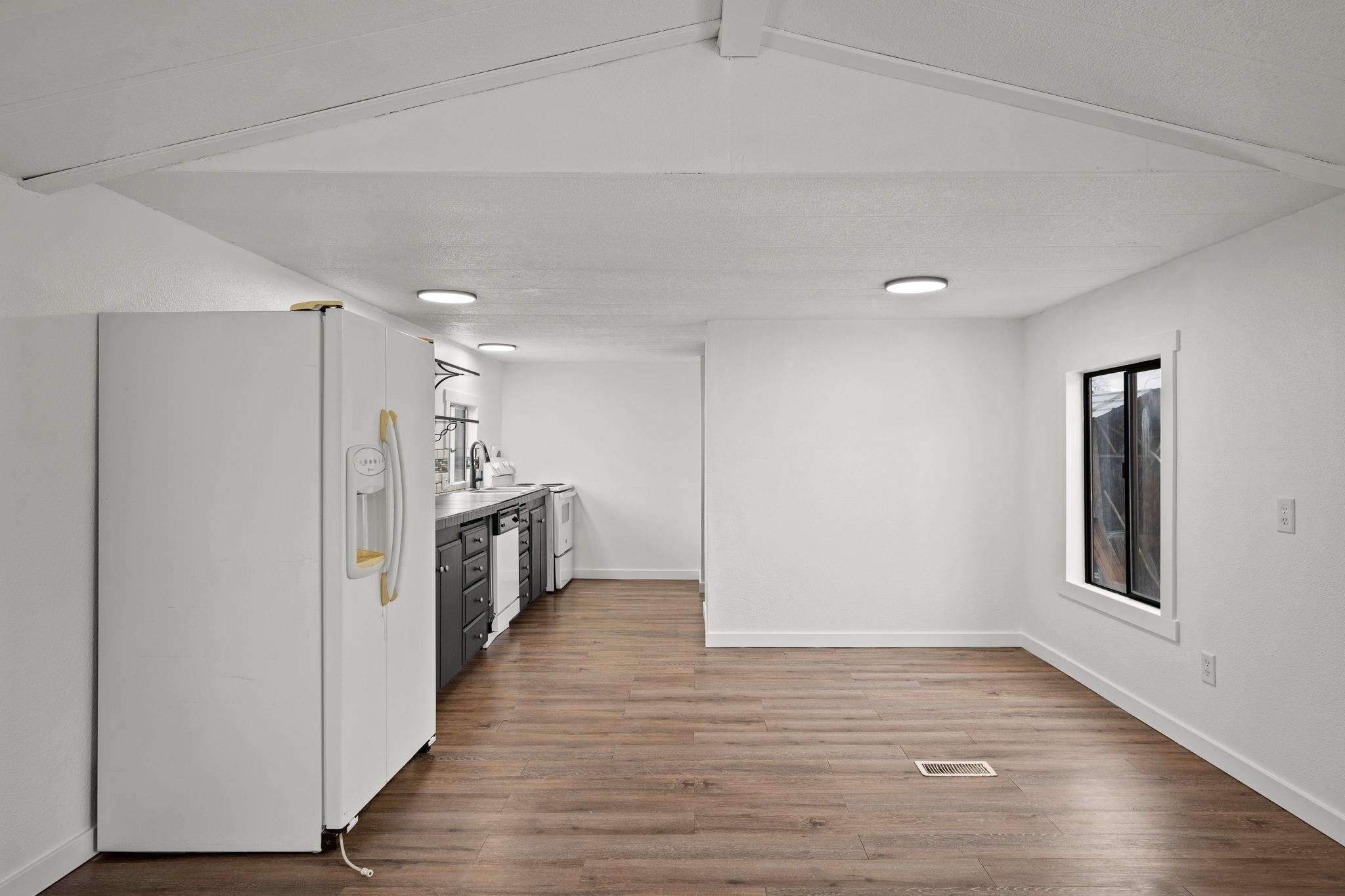 11920 E MANSFIELD Ave - Photo 6