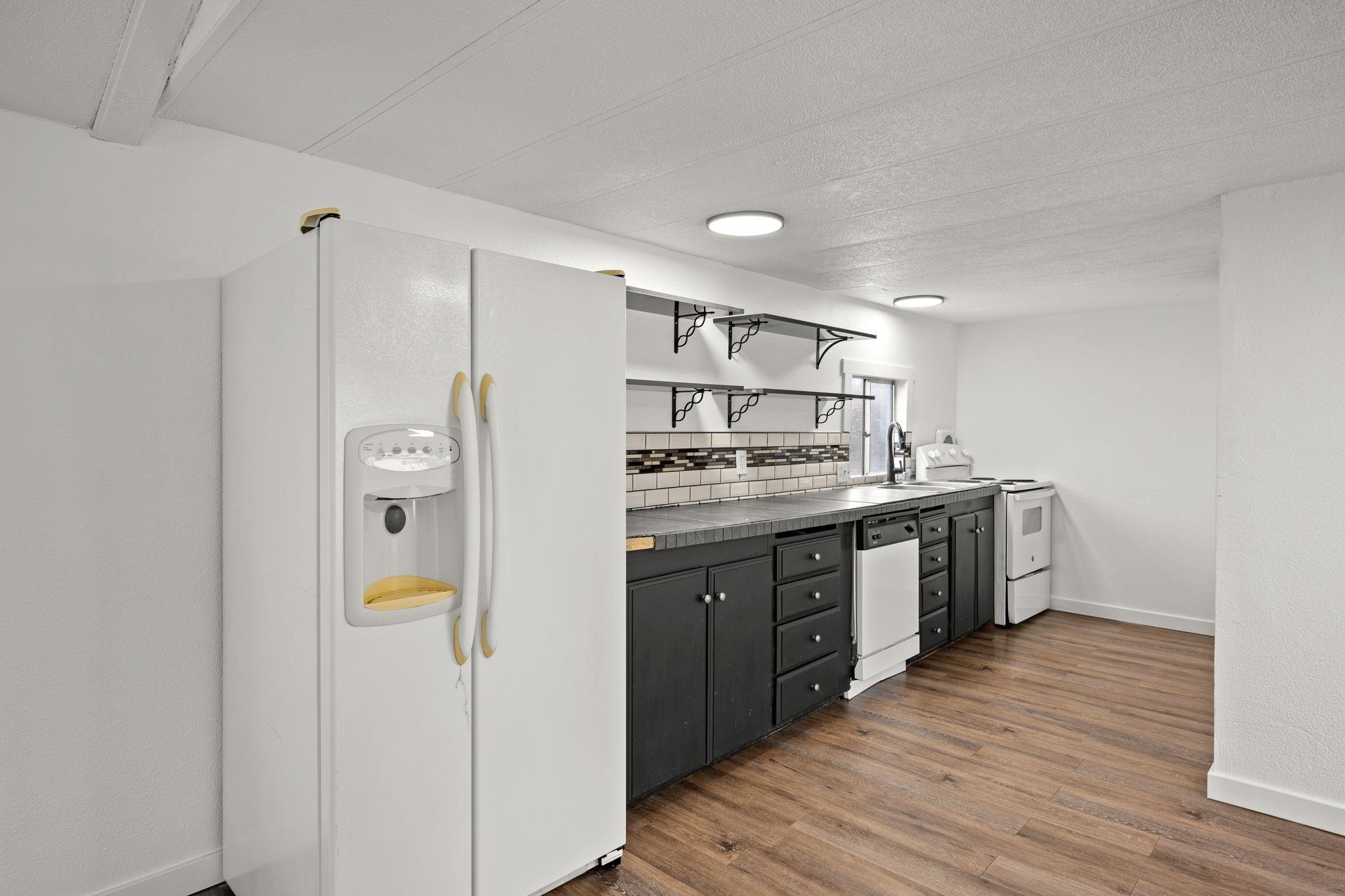 11920 E MANSFIELD Ave - Photo 8