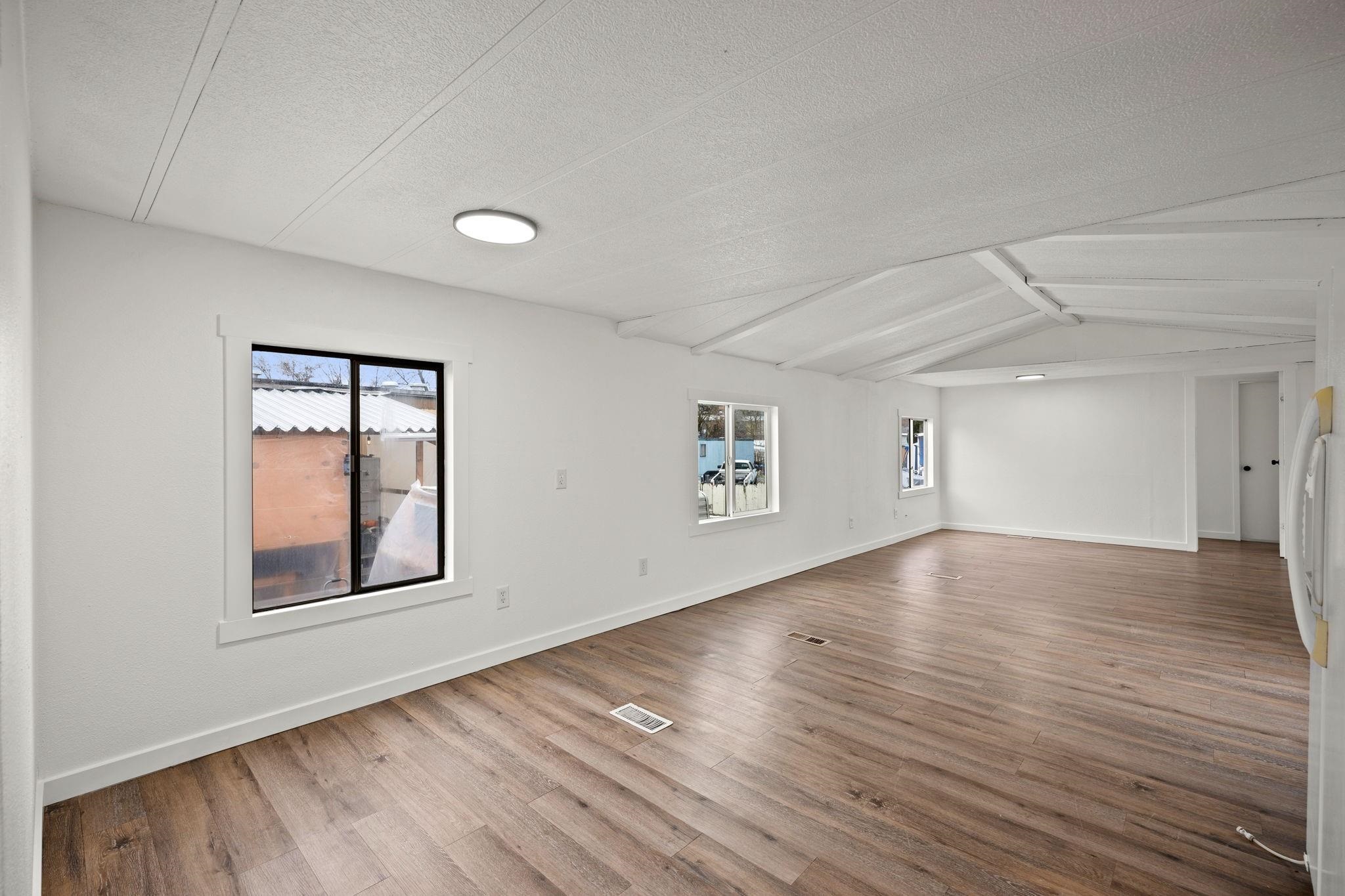 11920 E MANSFIELD Ave - Photo 9