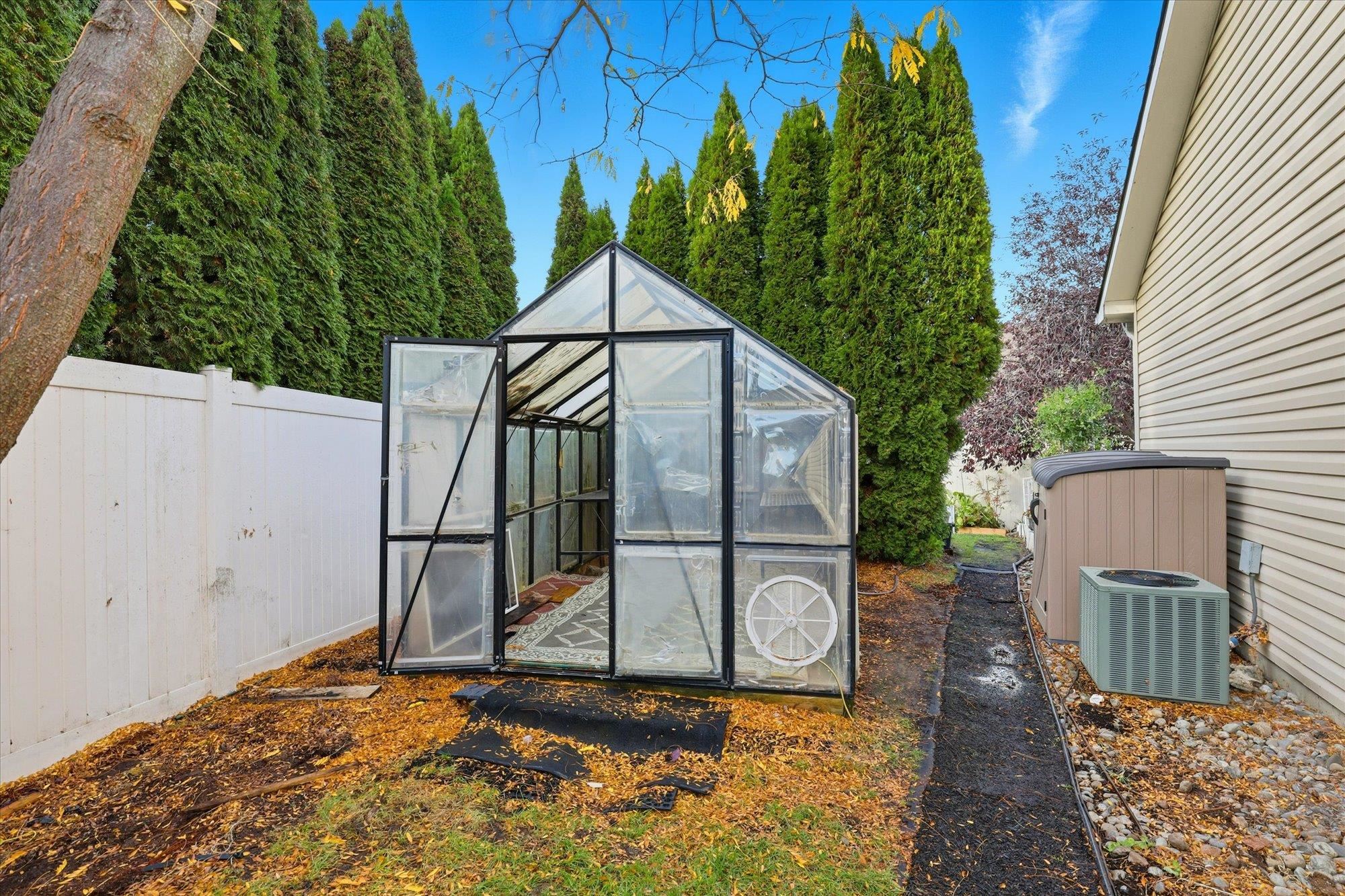 19511 E Shannon Ave - Photo 32