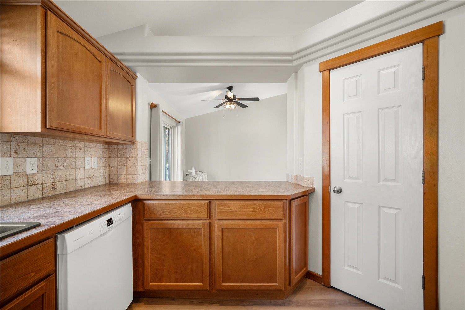 19511 E Shannon Ave - Photo 9