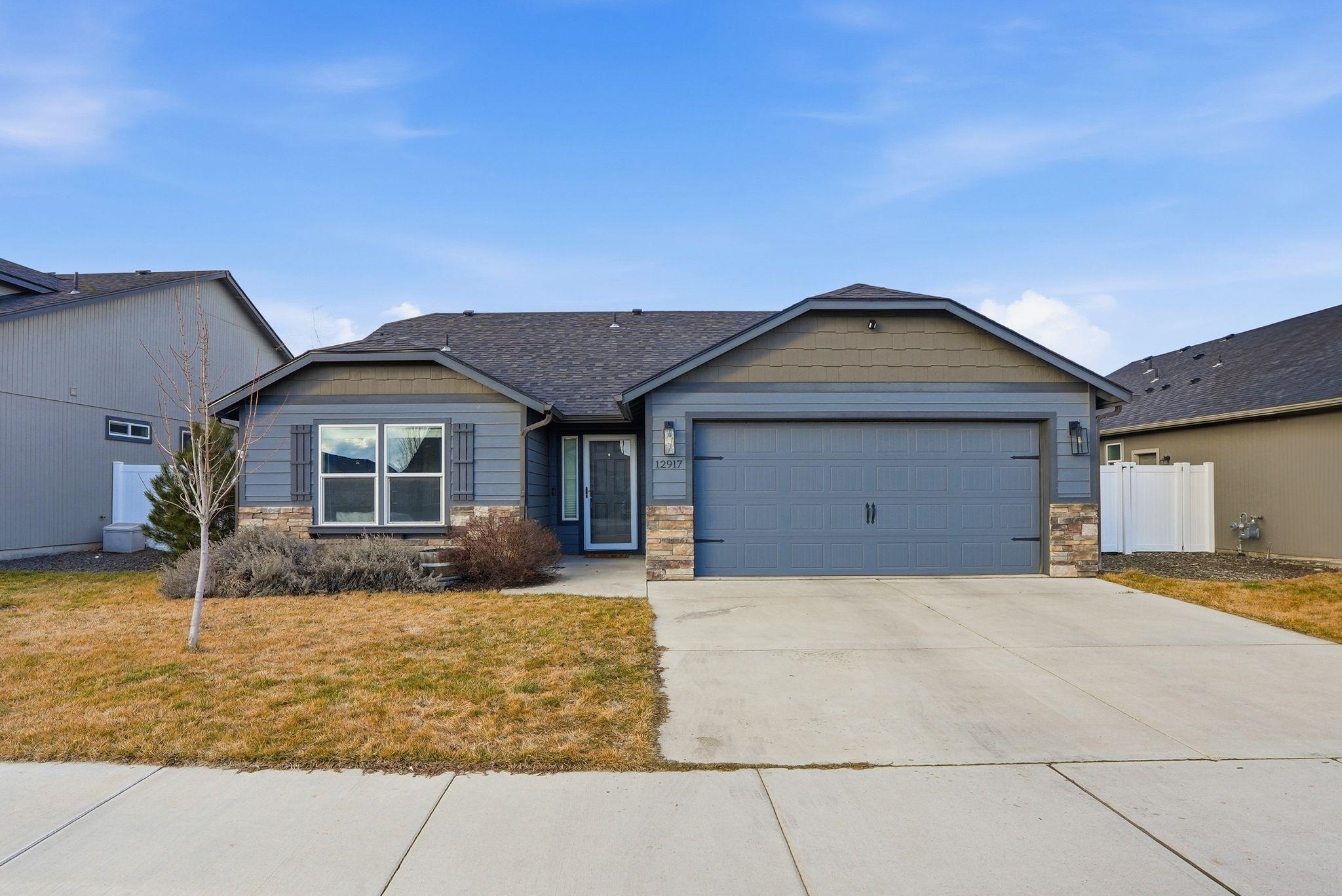 12917 E Wabash Ct - Photo 1