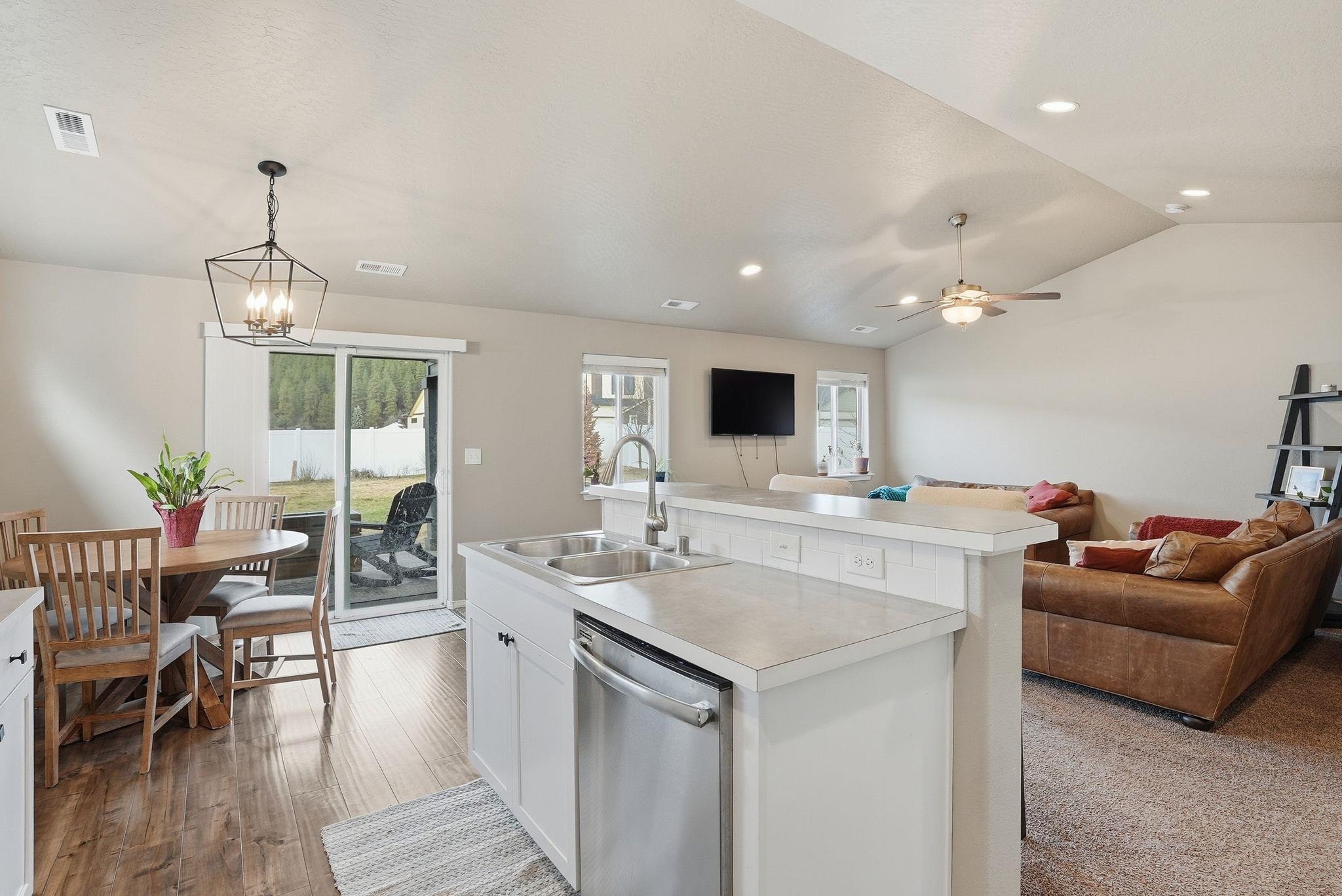 12917 E Wabash Ct - Photo 12