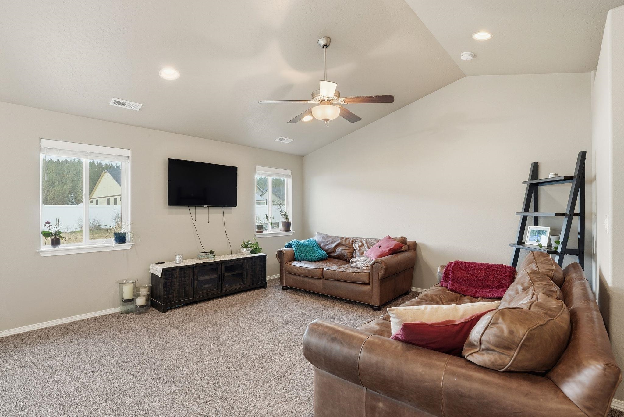 12917 E Wabash Ct - Photo 5