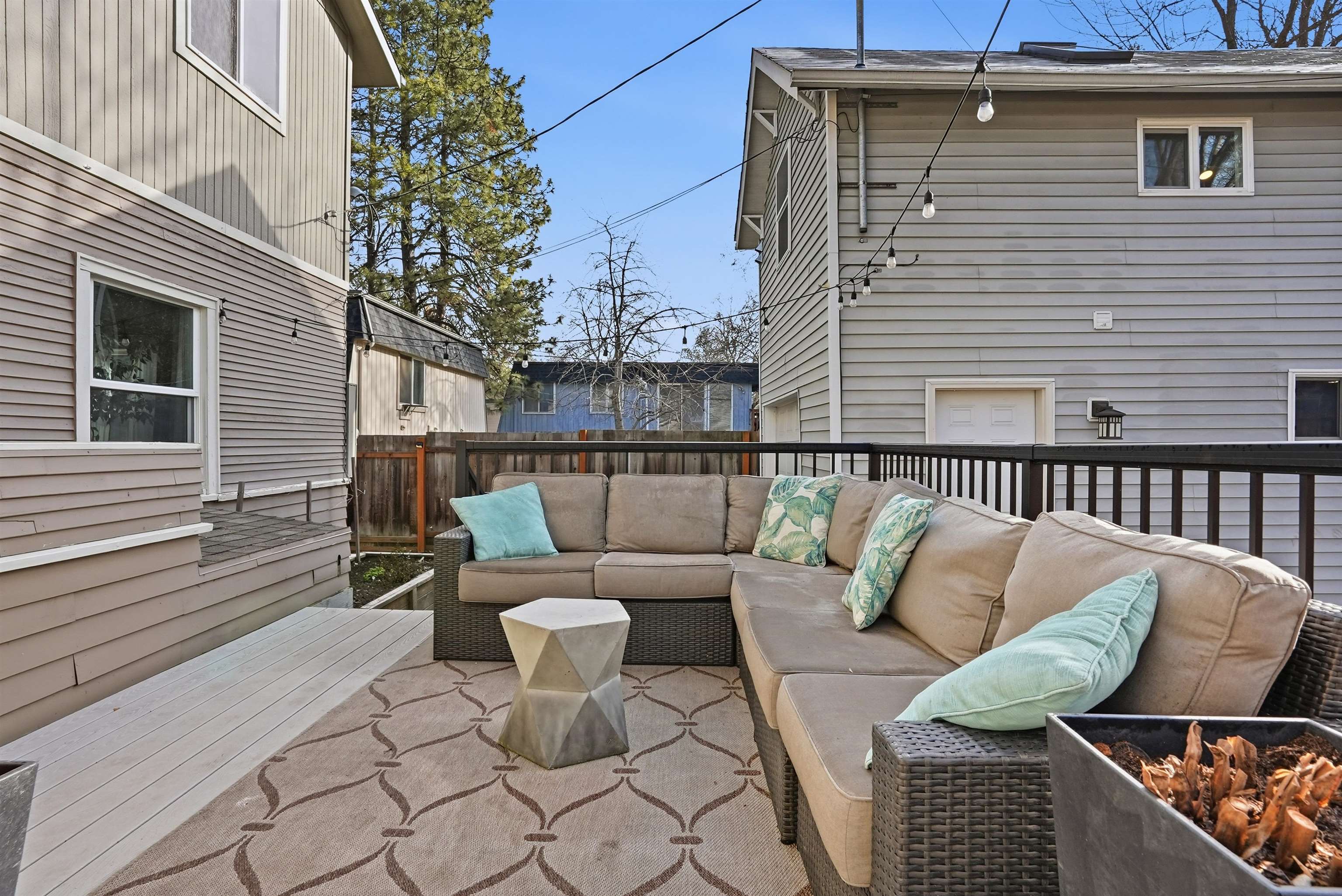 510 E 23rd Ave - Photo 32