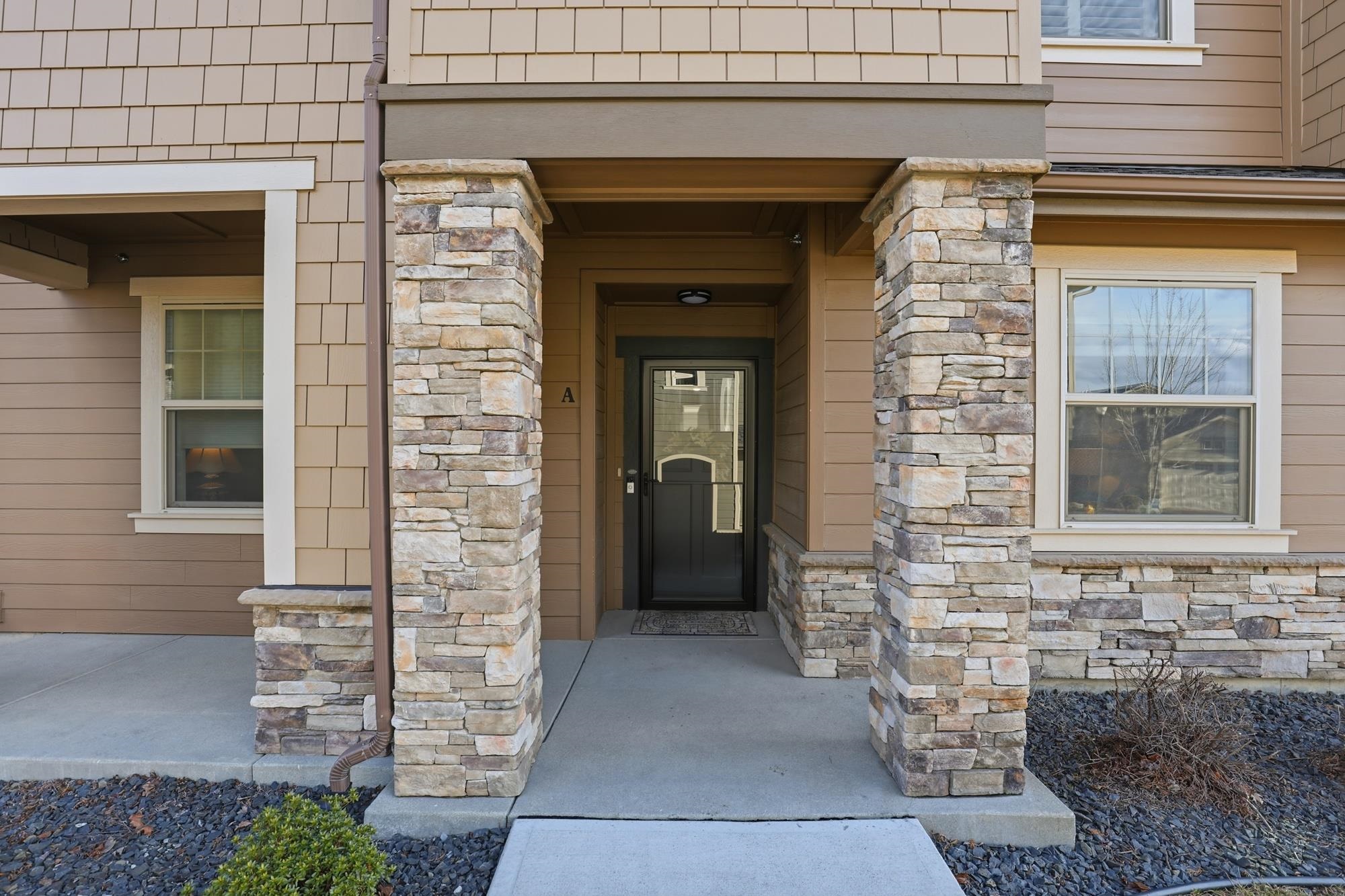 24493 E Pinnacle Ct - Photo 3