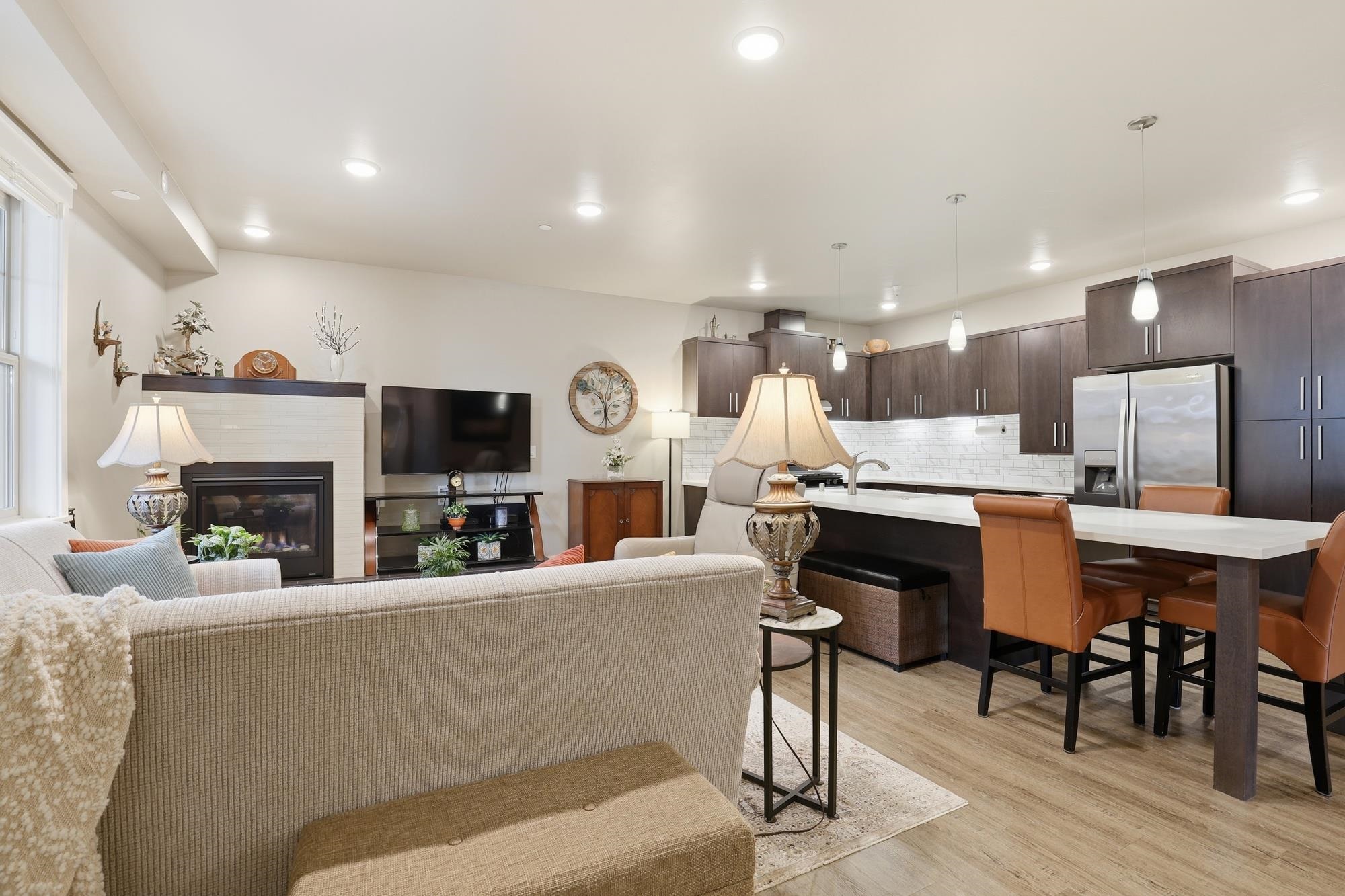 24493 E Pinnacle Ct - Photo 4