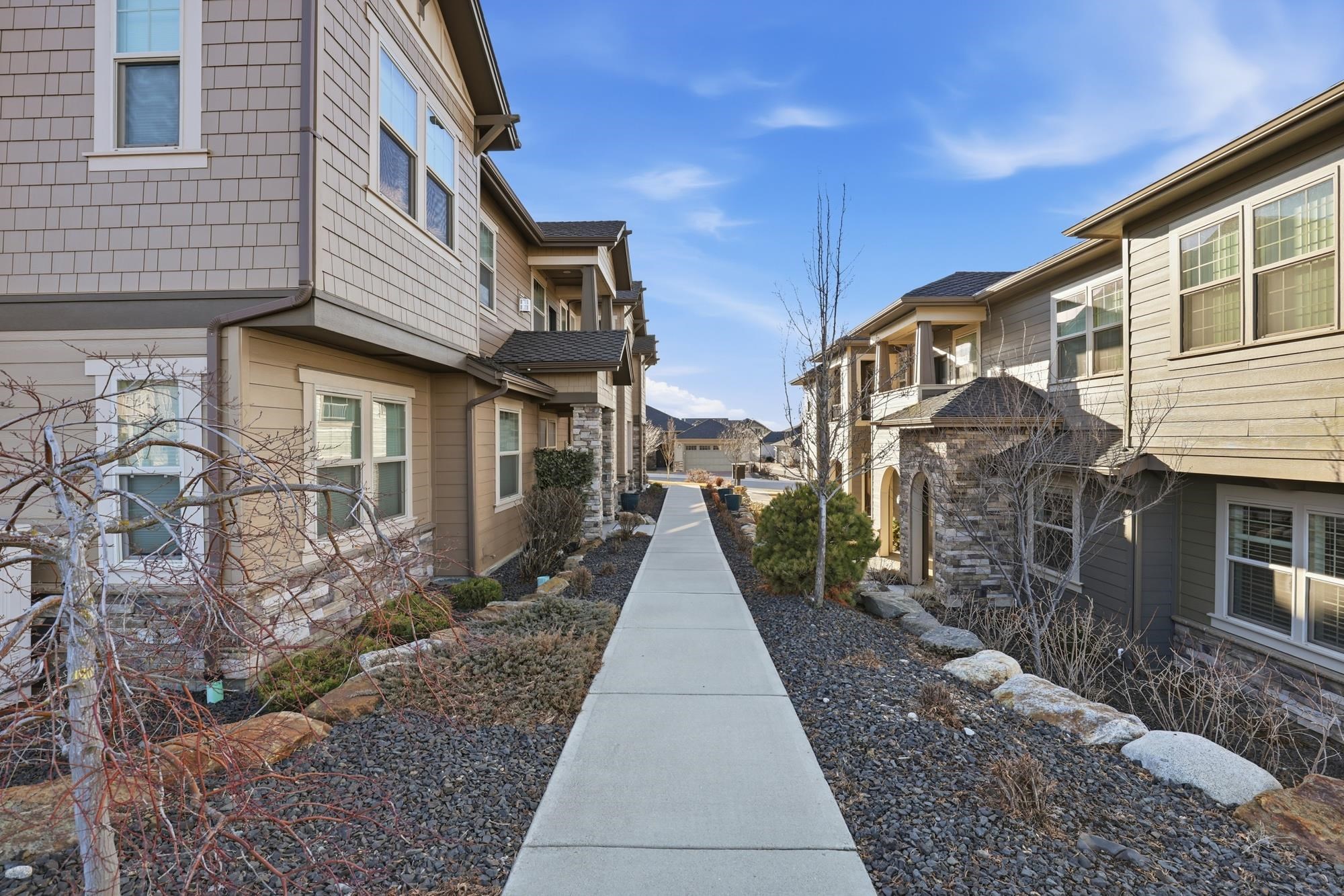 24493 E Pinnacle Ct - Photo 33