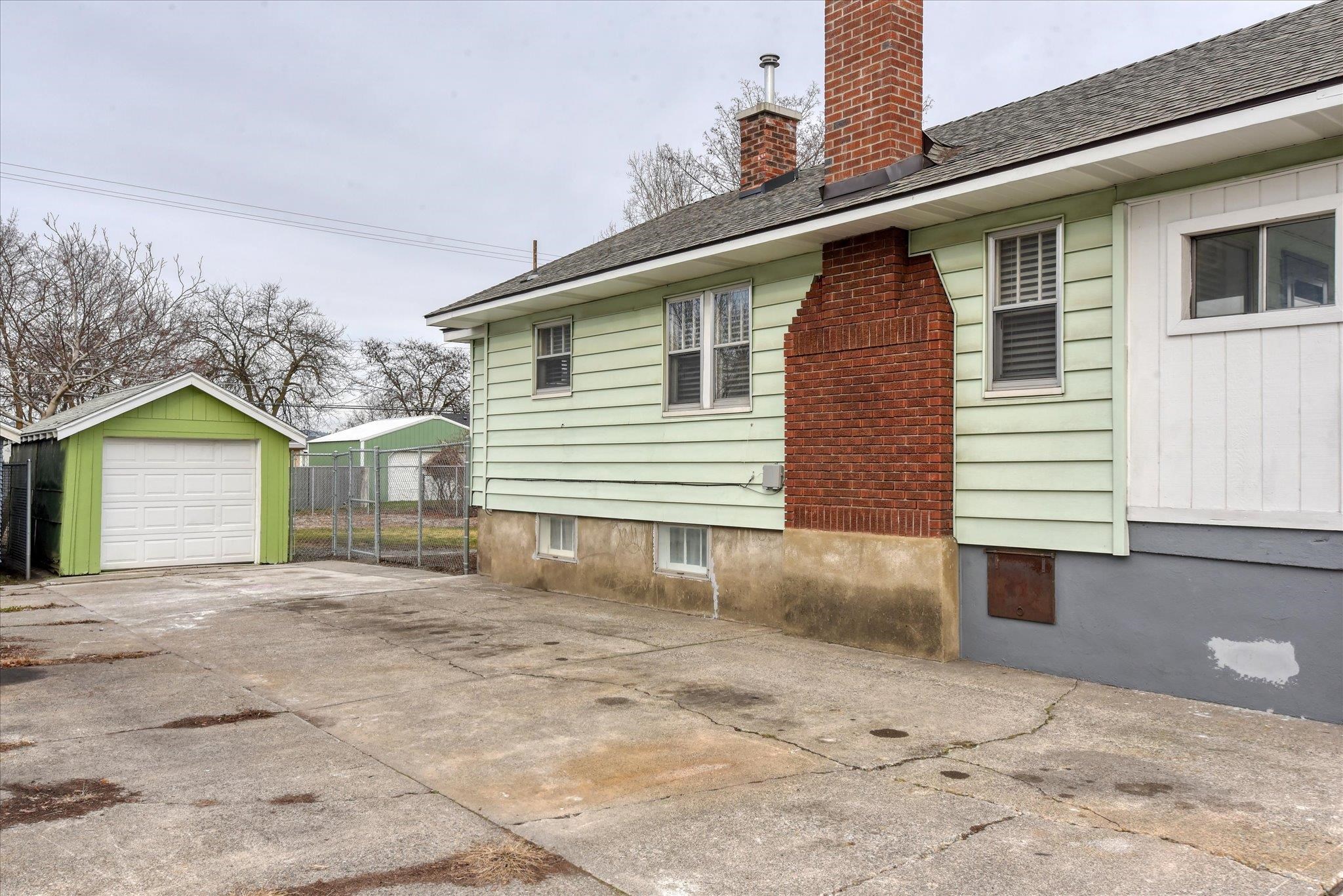 4107 E 2nd Ave - Photo 28