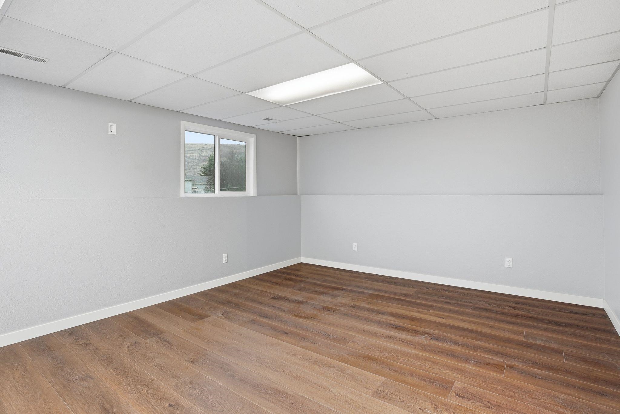 414 S Henry Rd - Photo 23