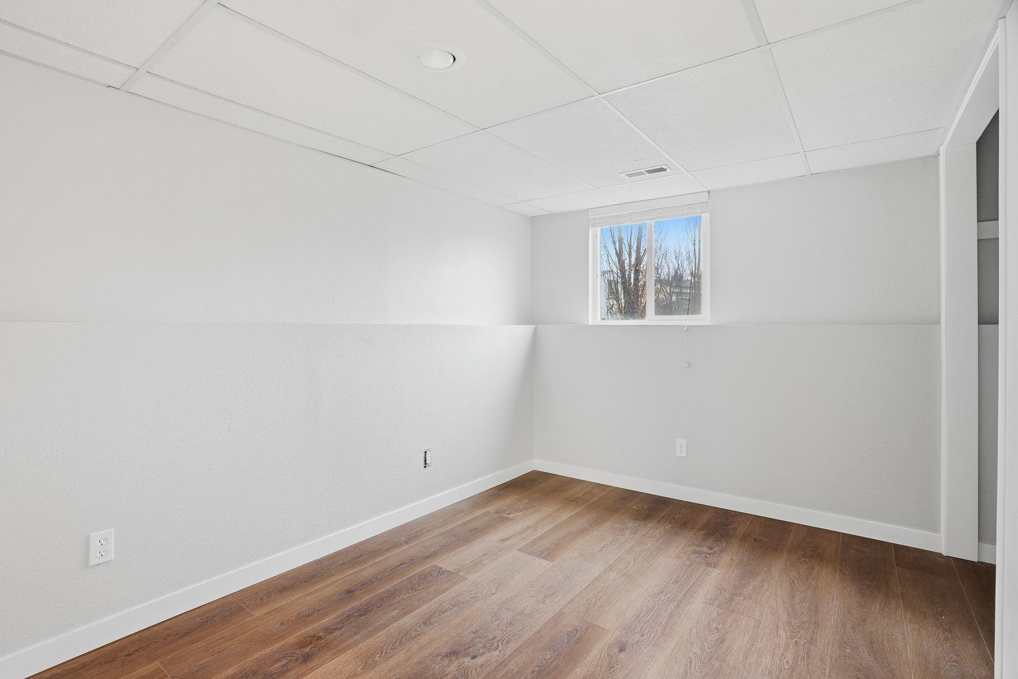 414 S Henry Rd - Photo 26