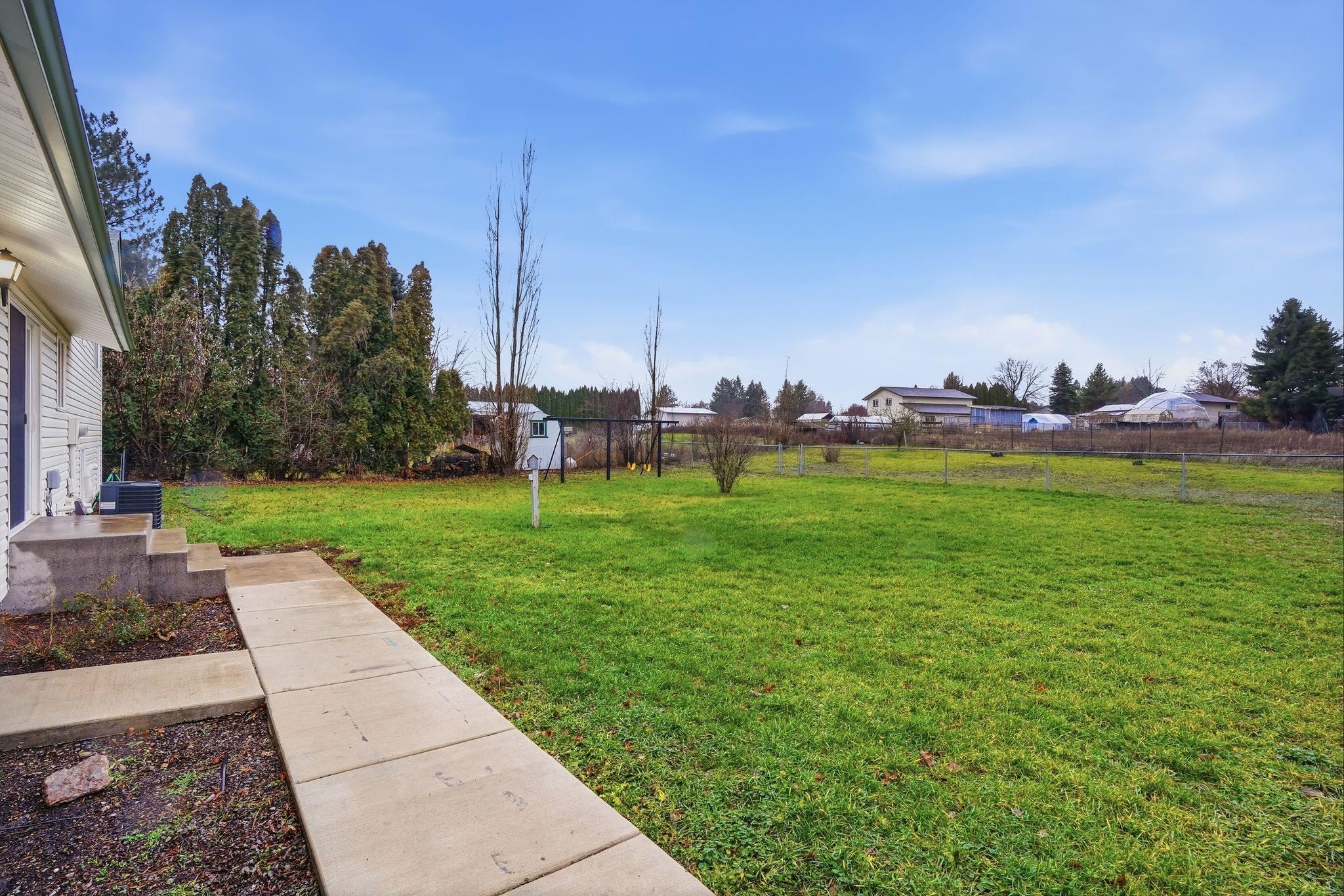 414 S Henry Rd - Photo 32