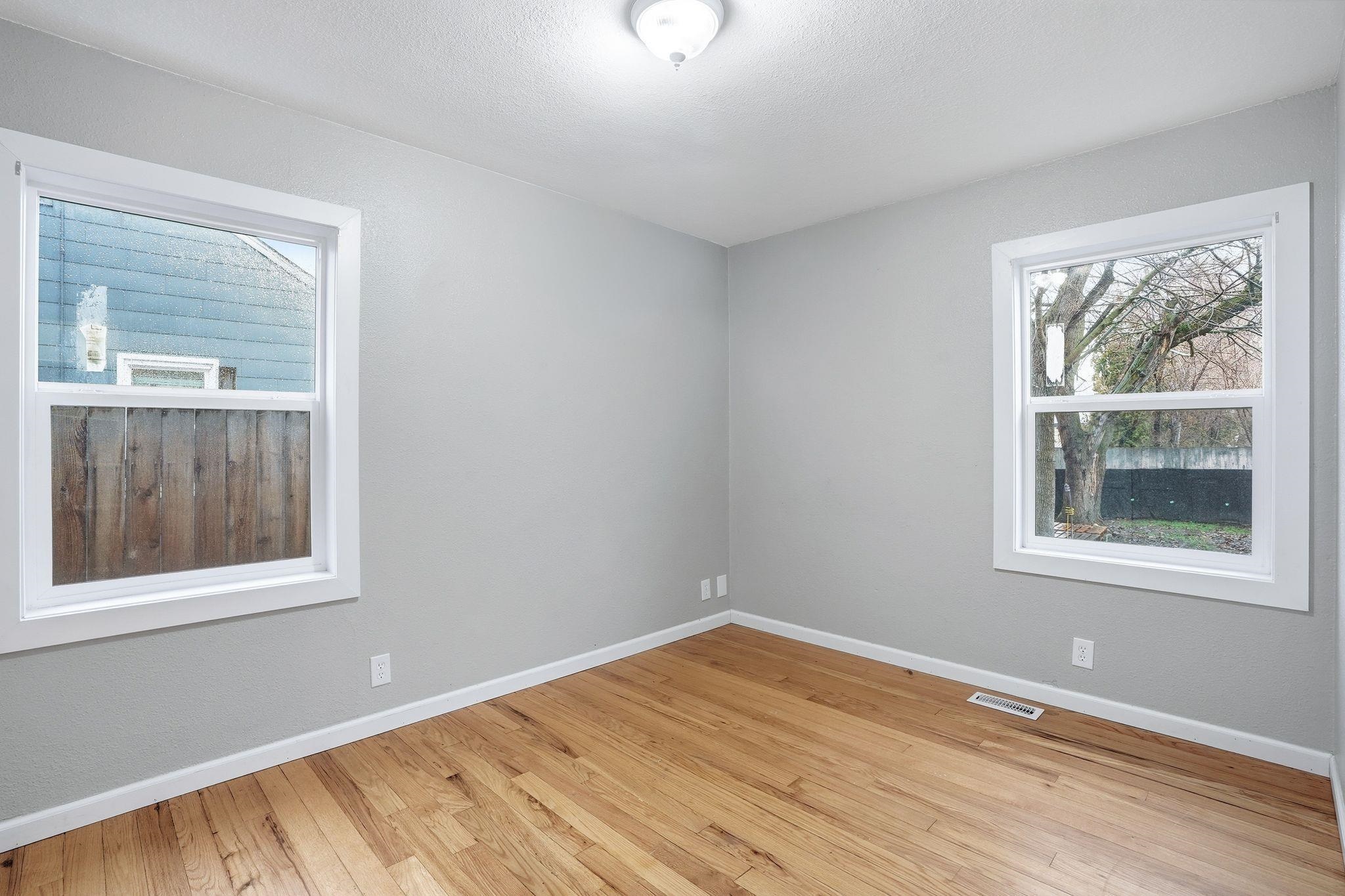 5623 E Parkwater Ave - Photo 14