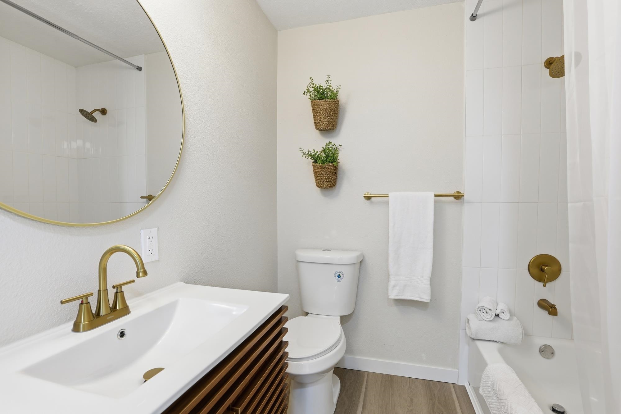 3928 W Longfellow Ave - Photo 10