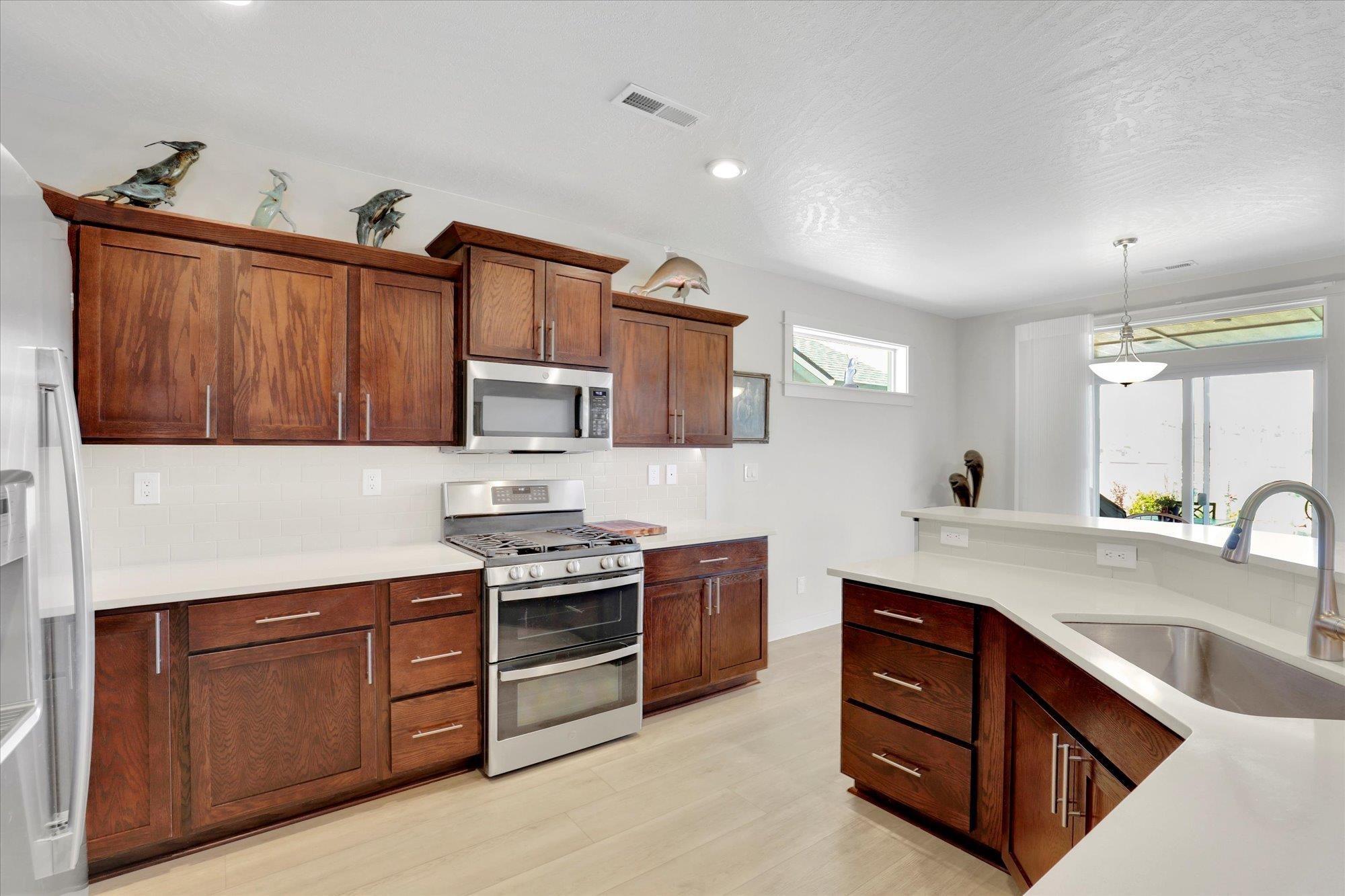 1725 S Donwood St - Photo 11