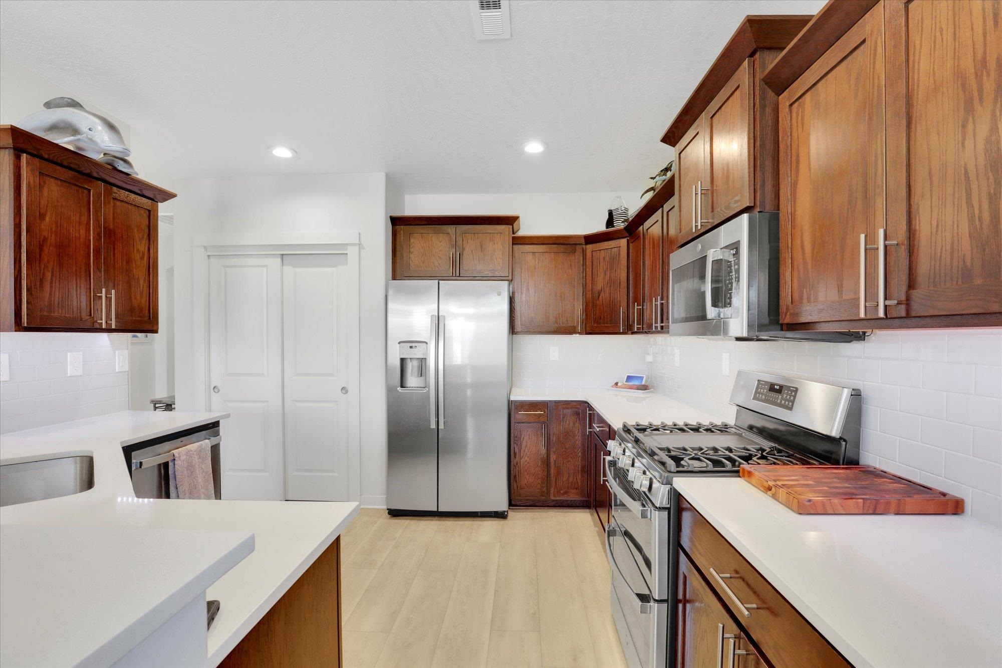 1725 S Donwood St - Photo 9