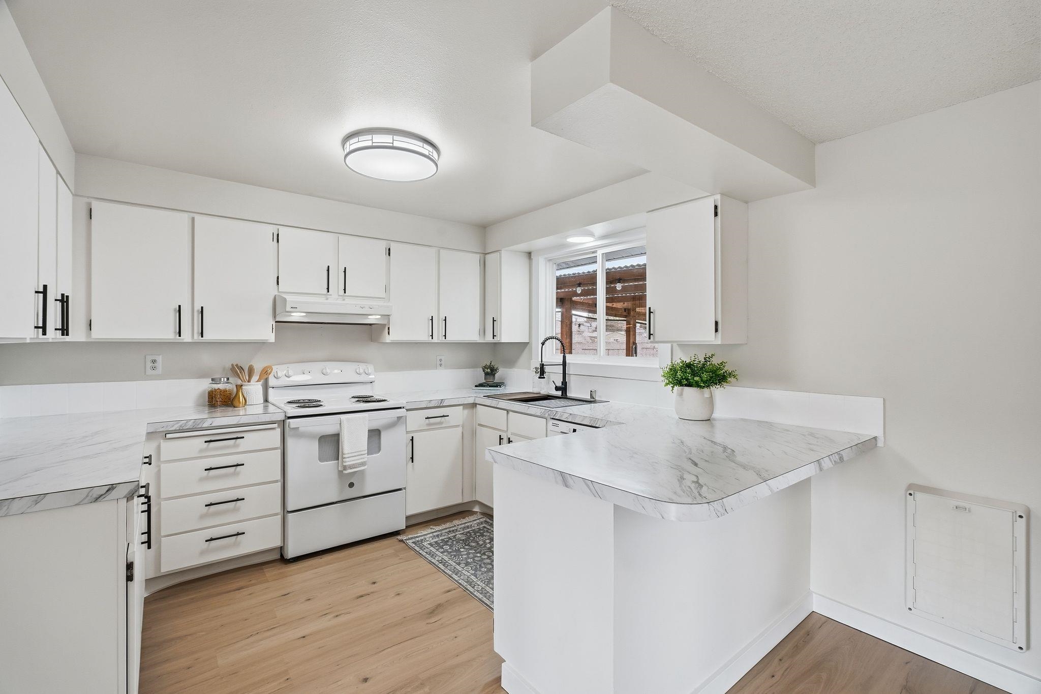 6910 N Wiscomb Dr - Photo 8