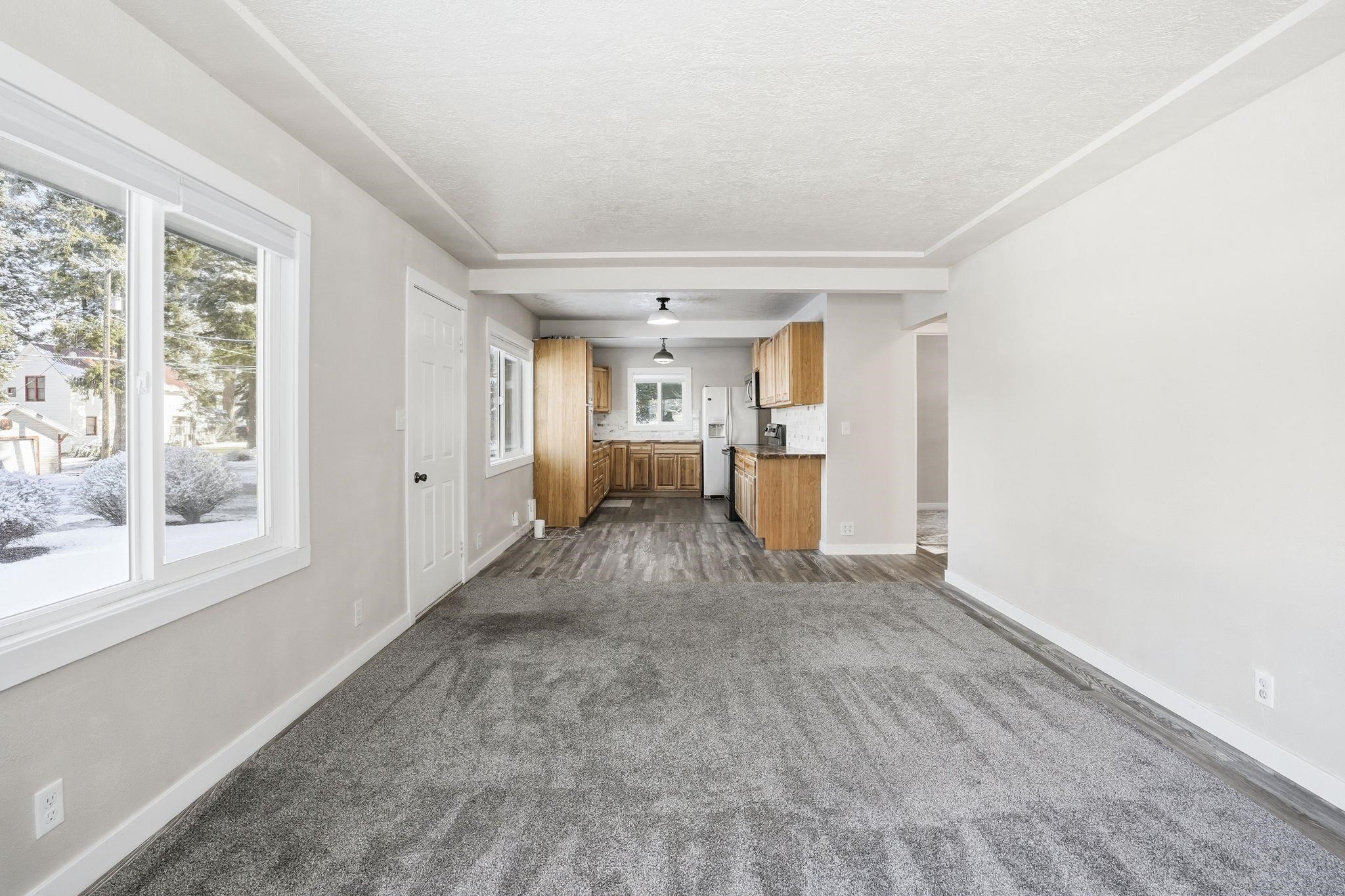 405 W McCoy St - Photo 10
