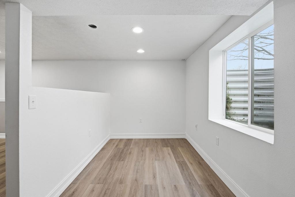 4224 N Walnut St - Photo 16