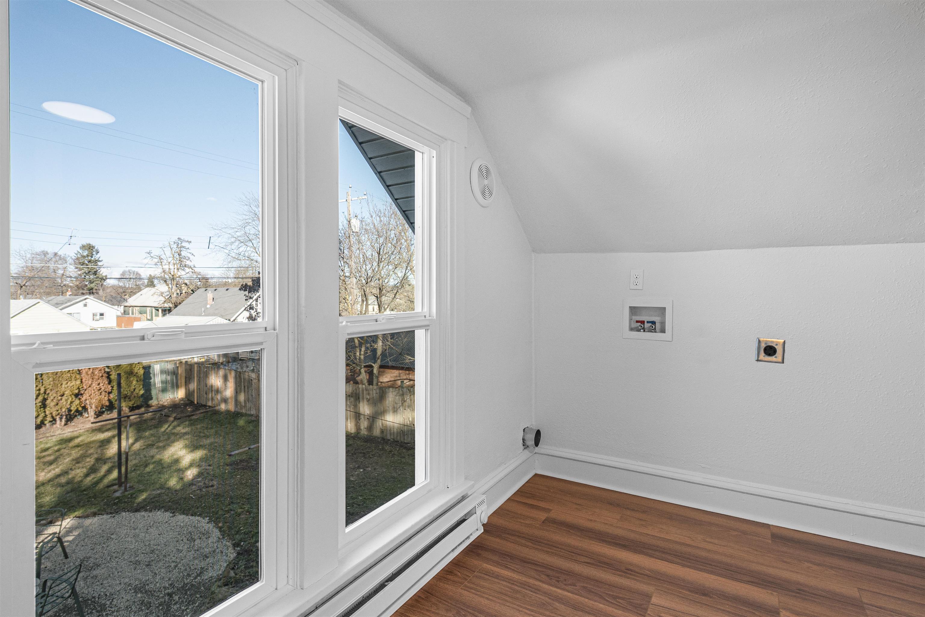 2711 E Everett Ave - Photo 20