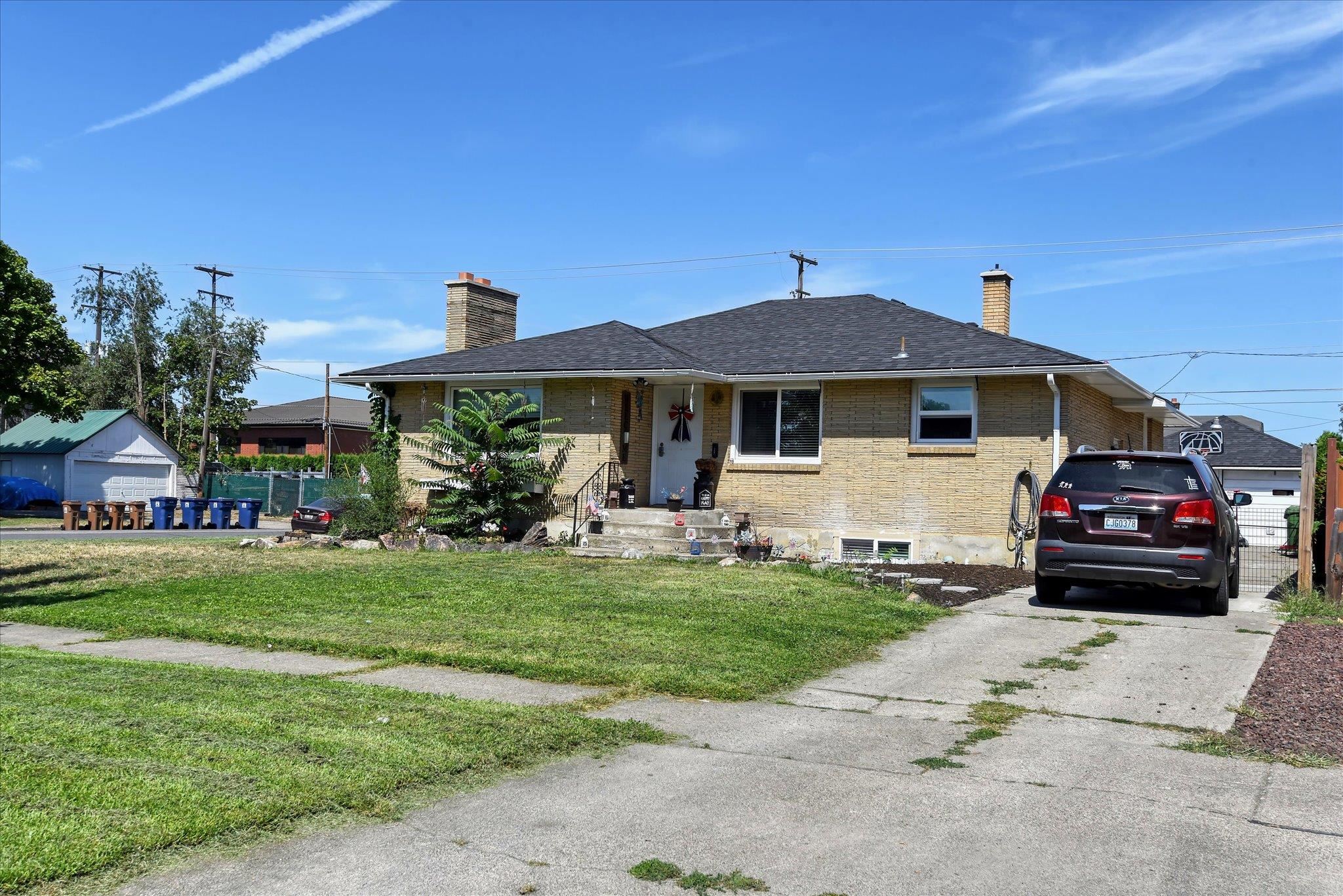 301 E Ermina Ave - Photo 20