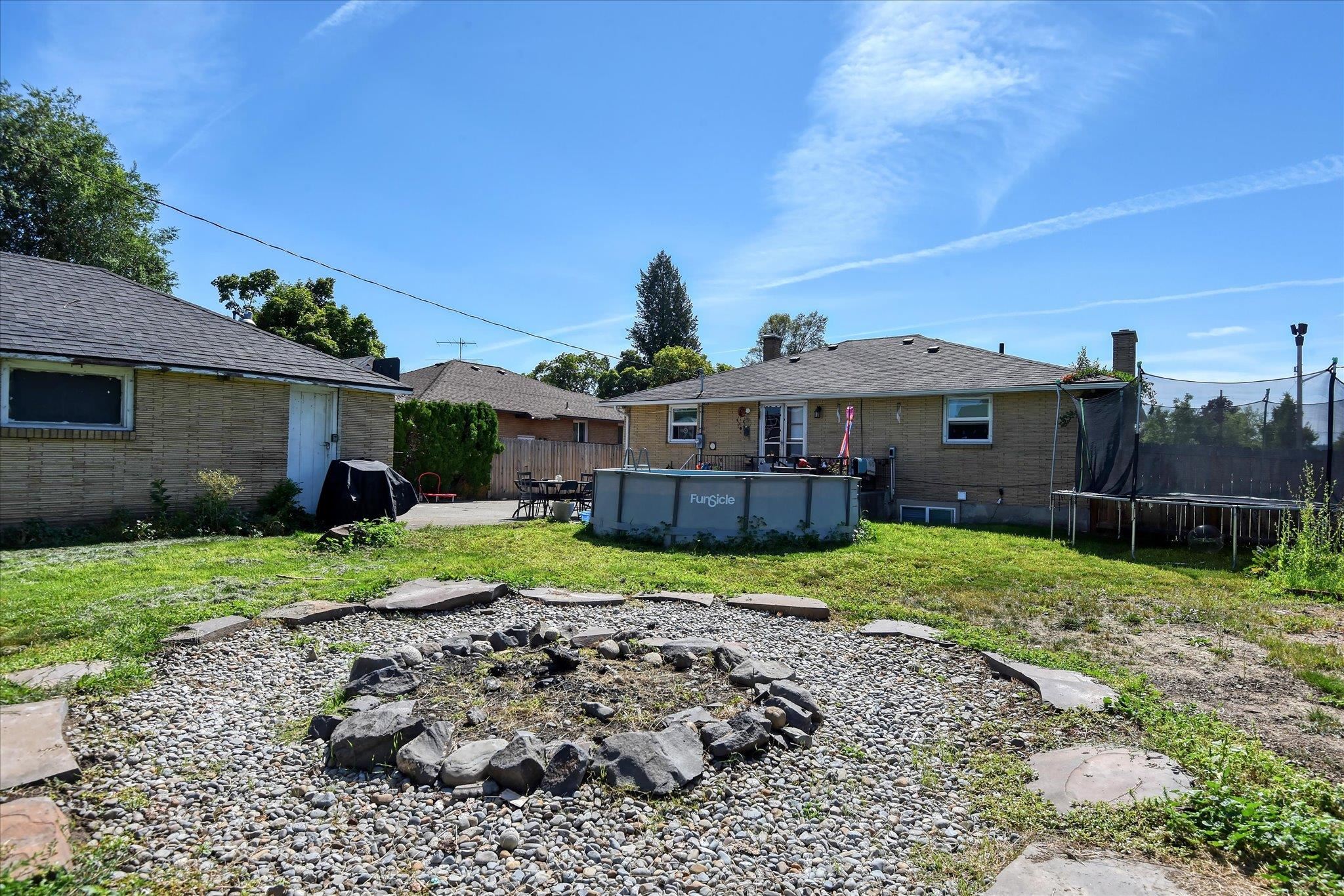 301 E Ermina Ave - Photo 26