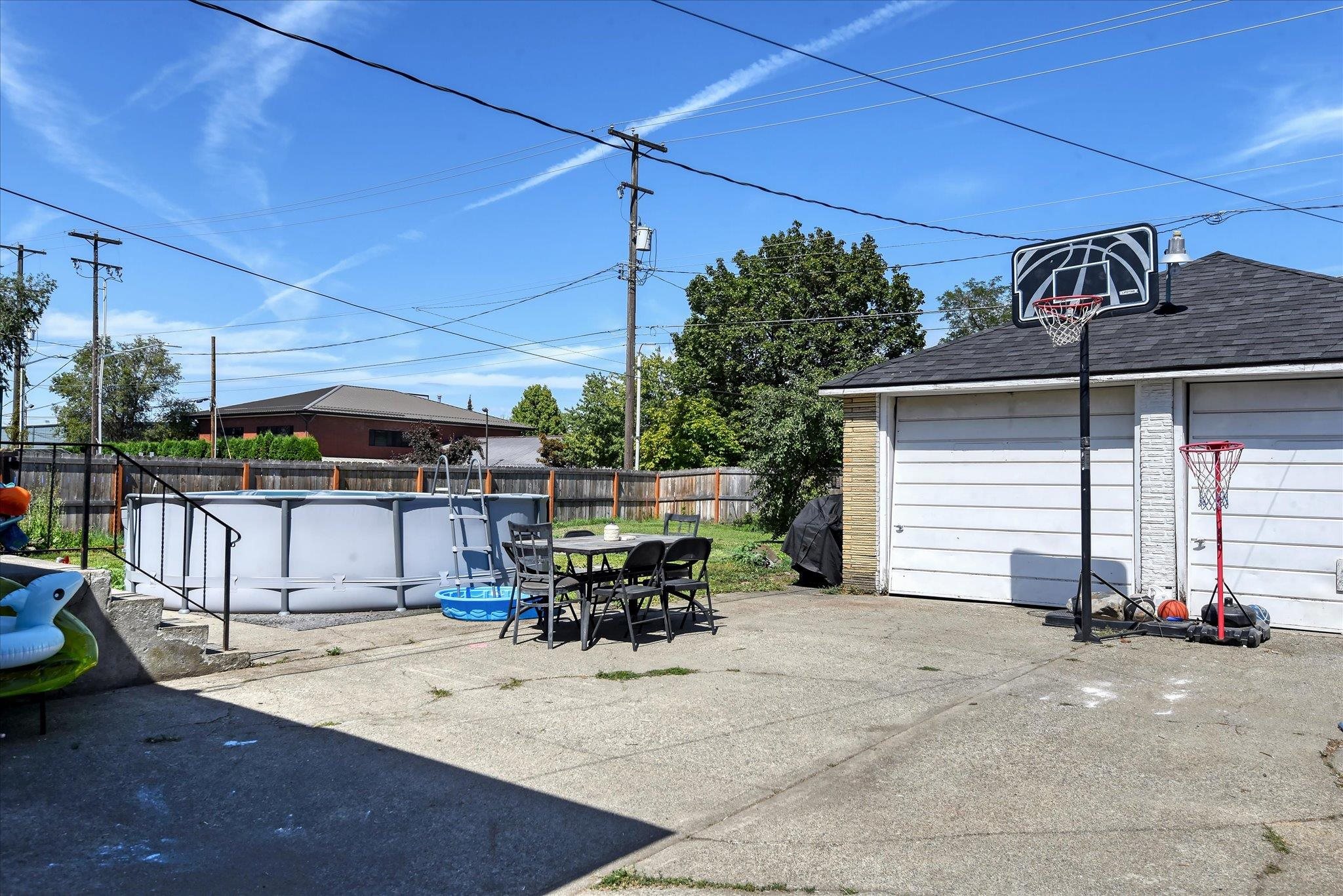 301 E Ermina Ave - Photo 27