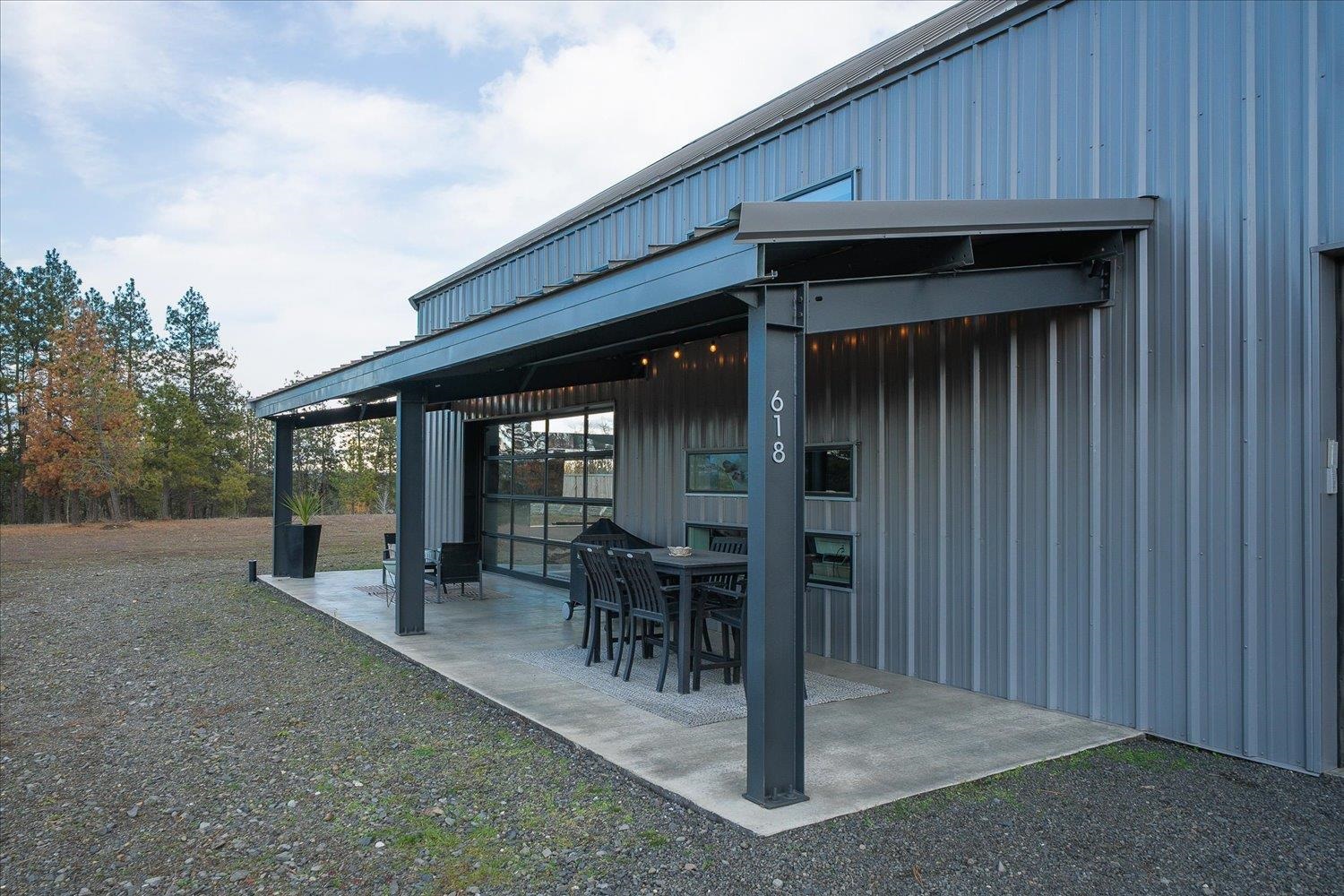 618 E WASHINGTON Rd - Photo 17