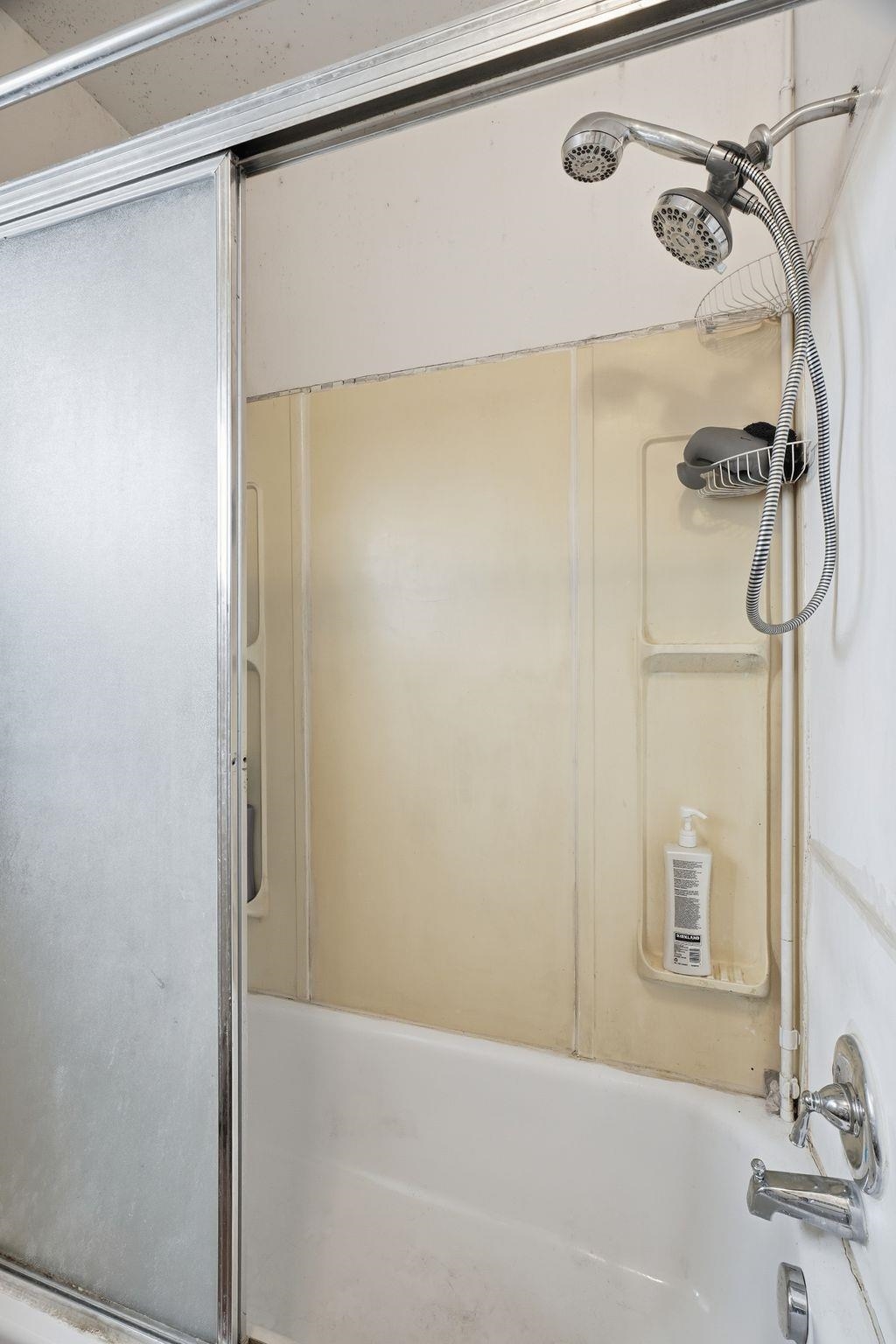 1213 W Maxwell Ave - Photo 11
