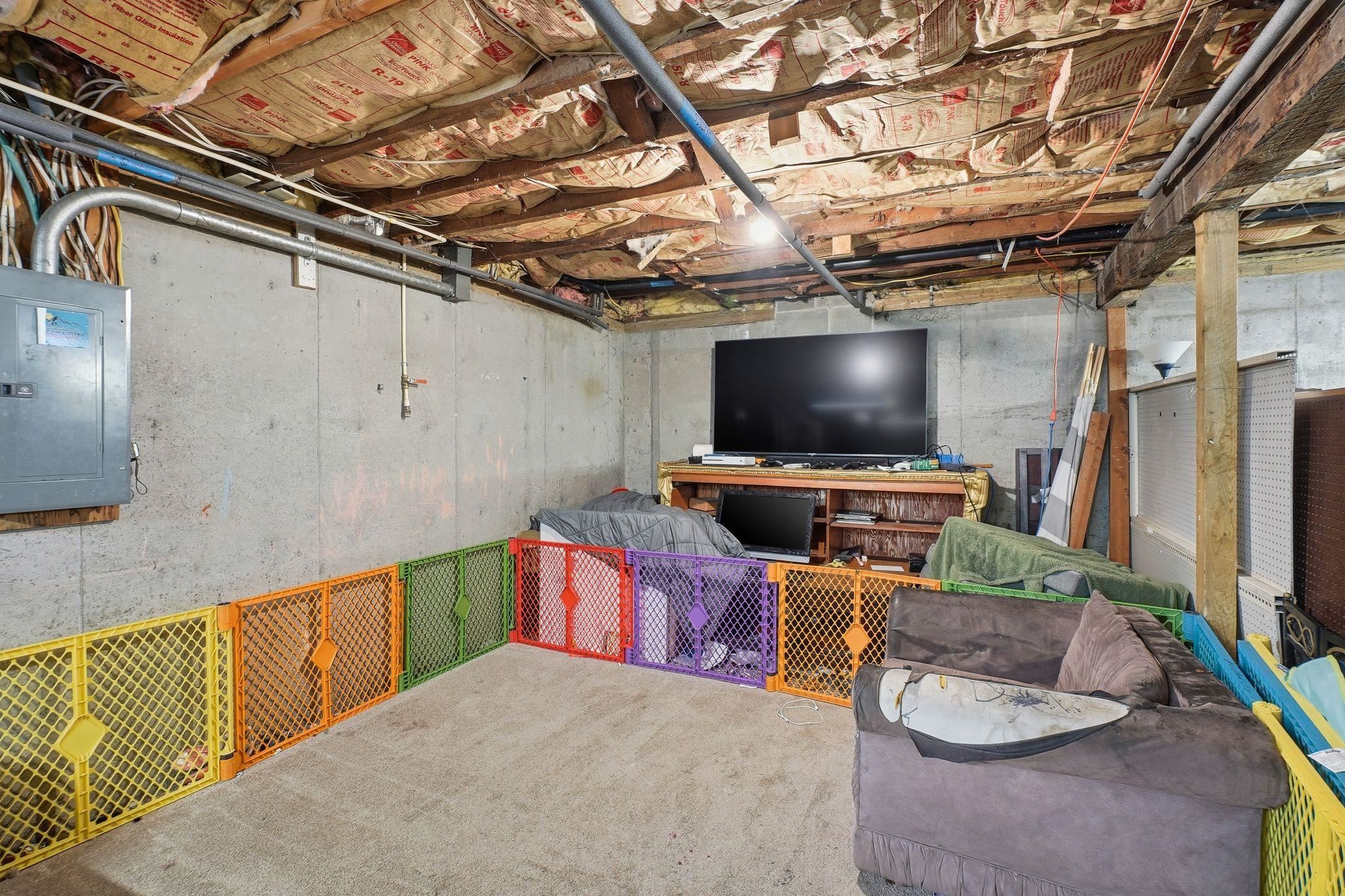 1213 W Maxwell Ave - Photo 20