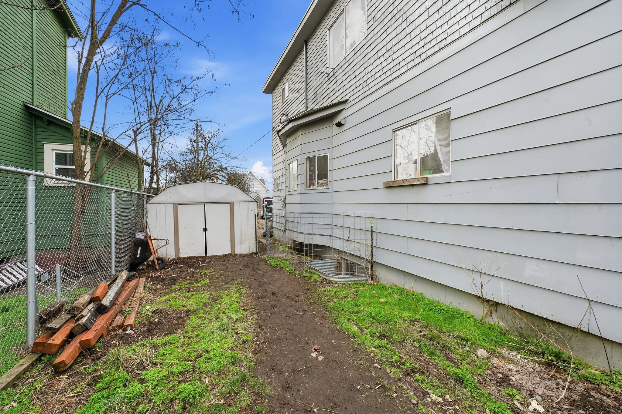 1213 W Maxwell Ave - Photo 25