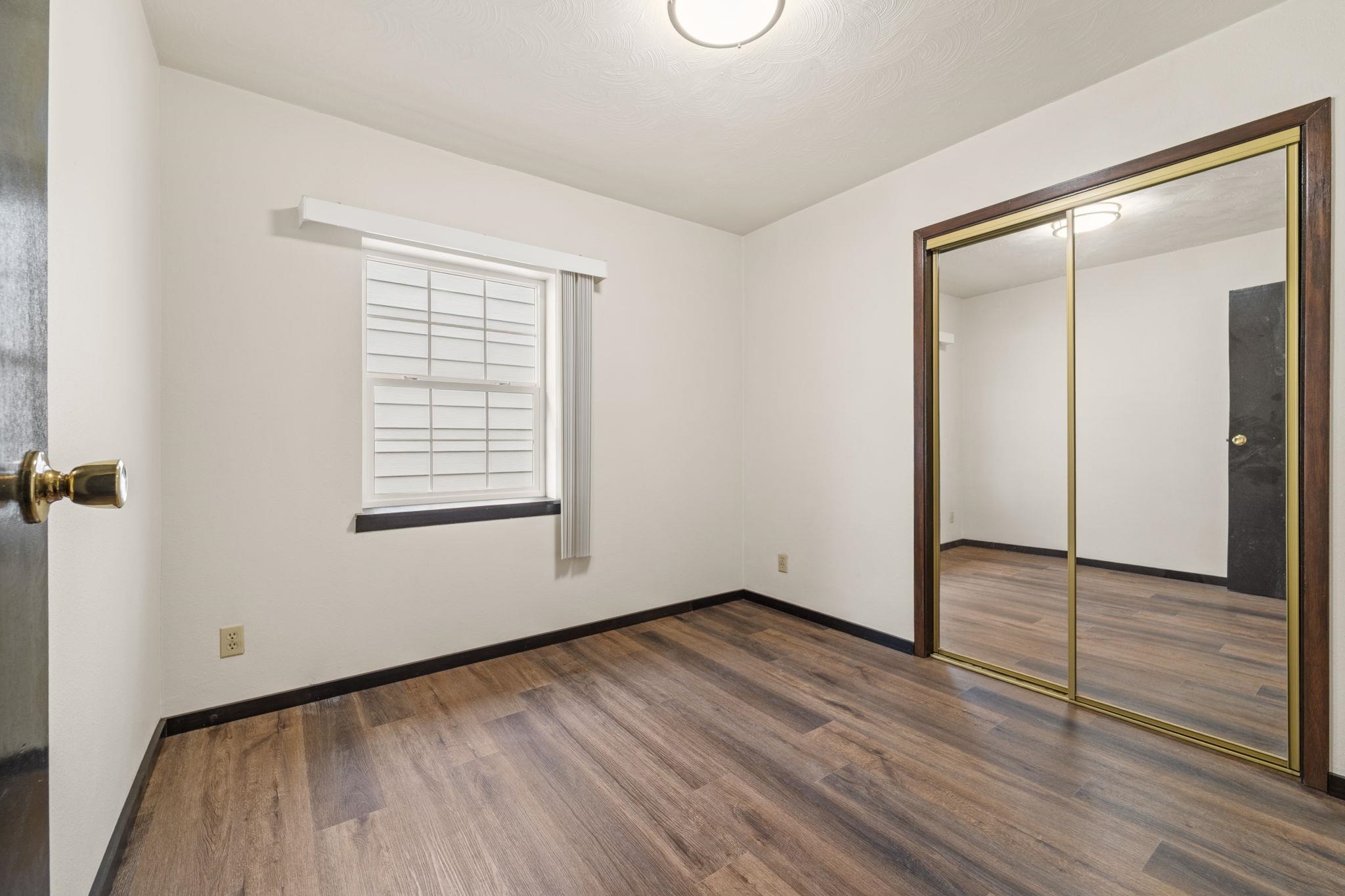 4401 N Best Rd - Photo 15