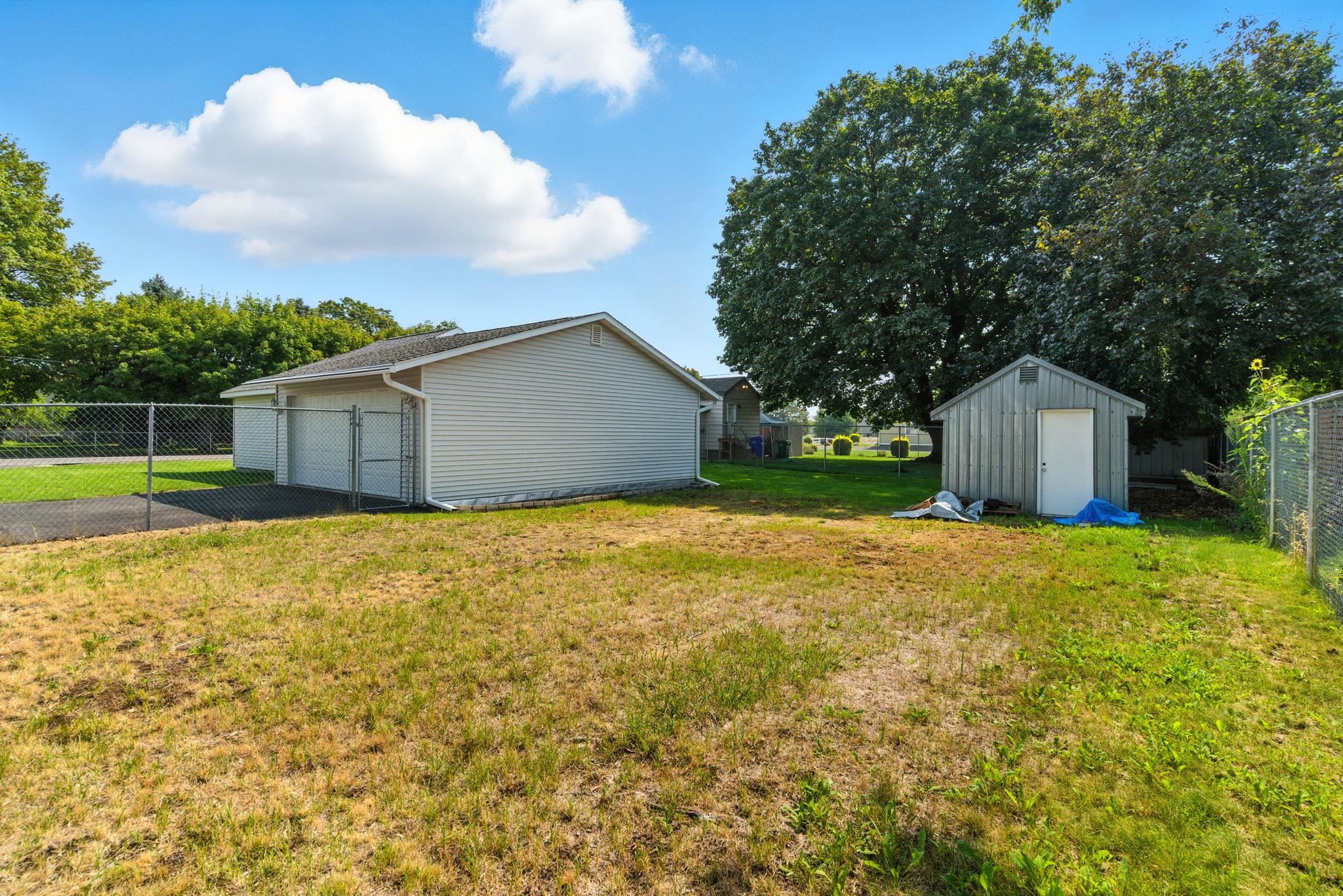 4401 N Best Rd - Photo 25