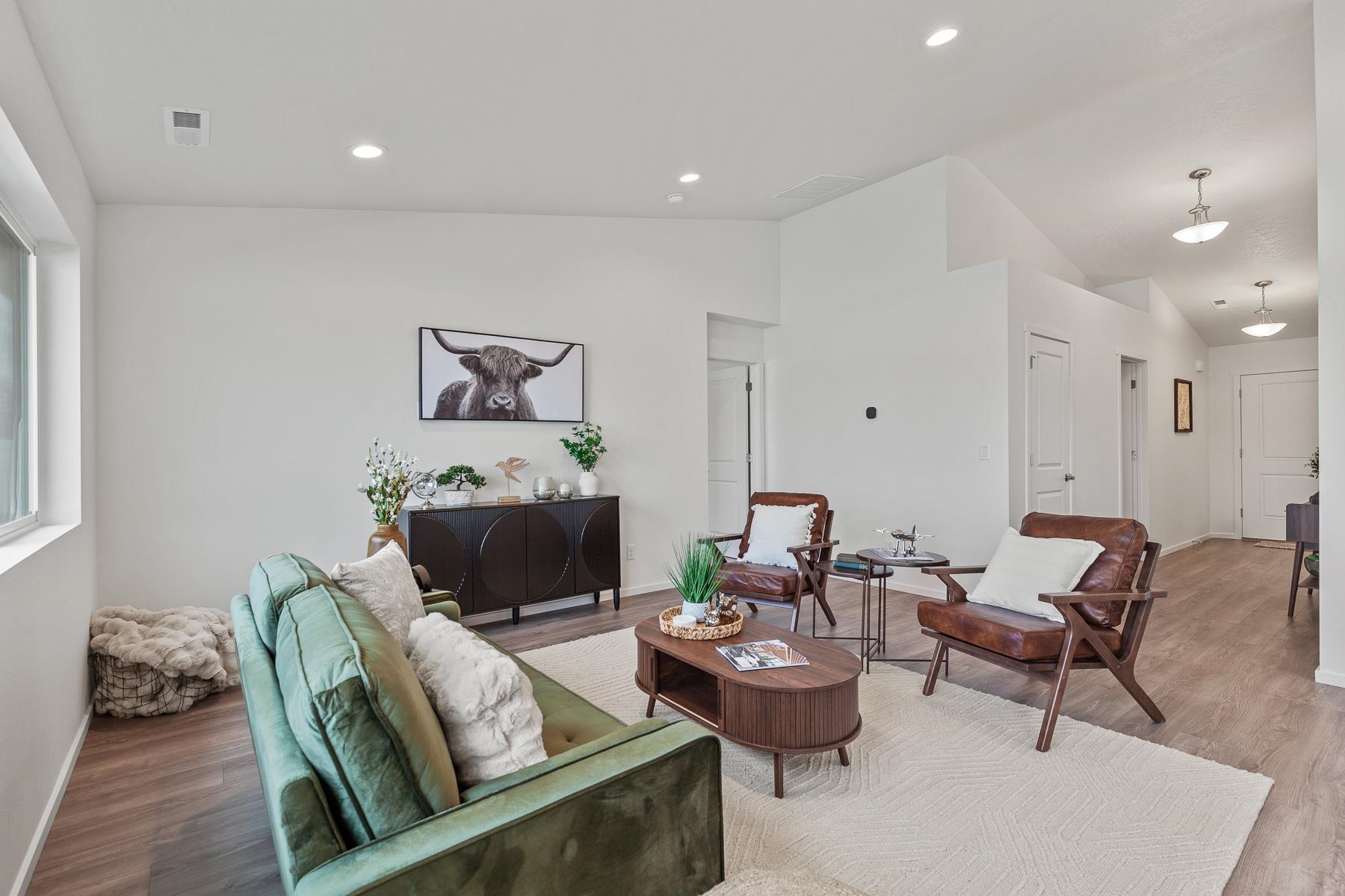18311 E Indiana Ave - Photo 4