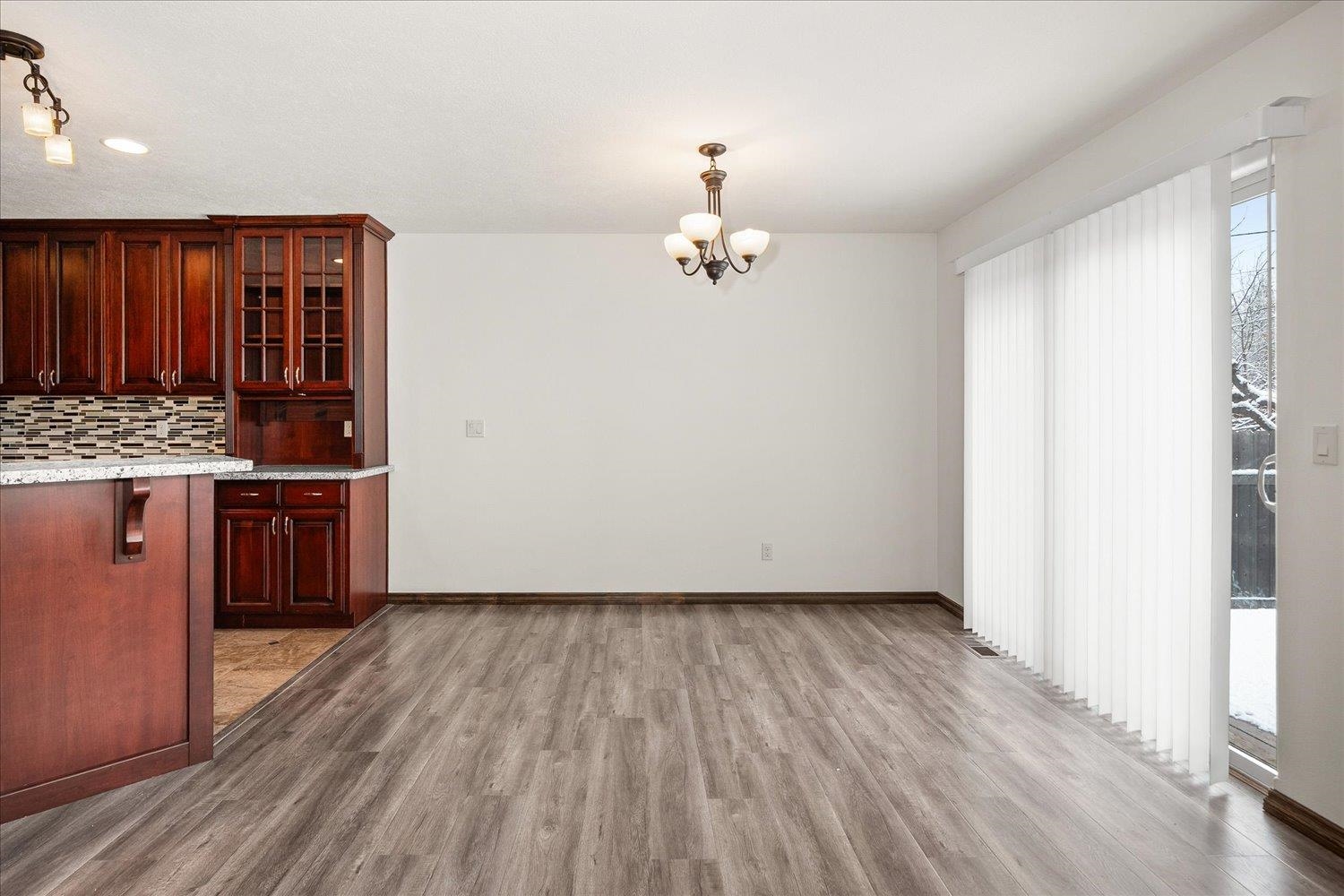 3212 E 33rd Ave - Photo 5