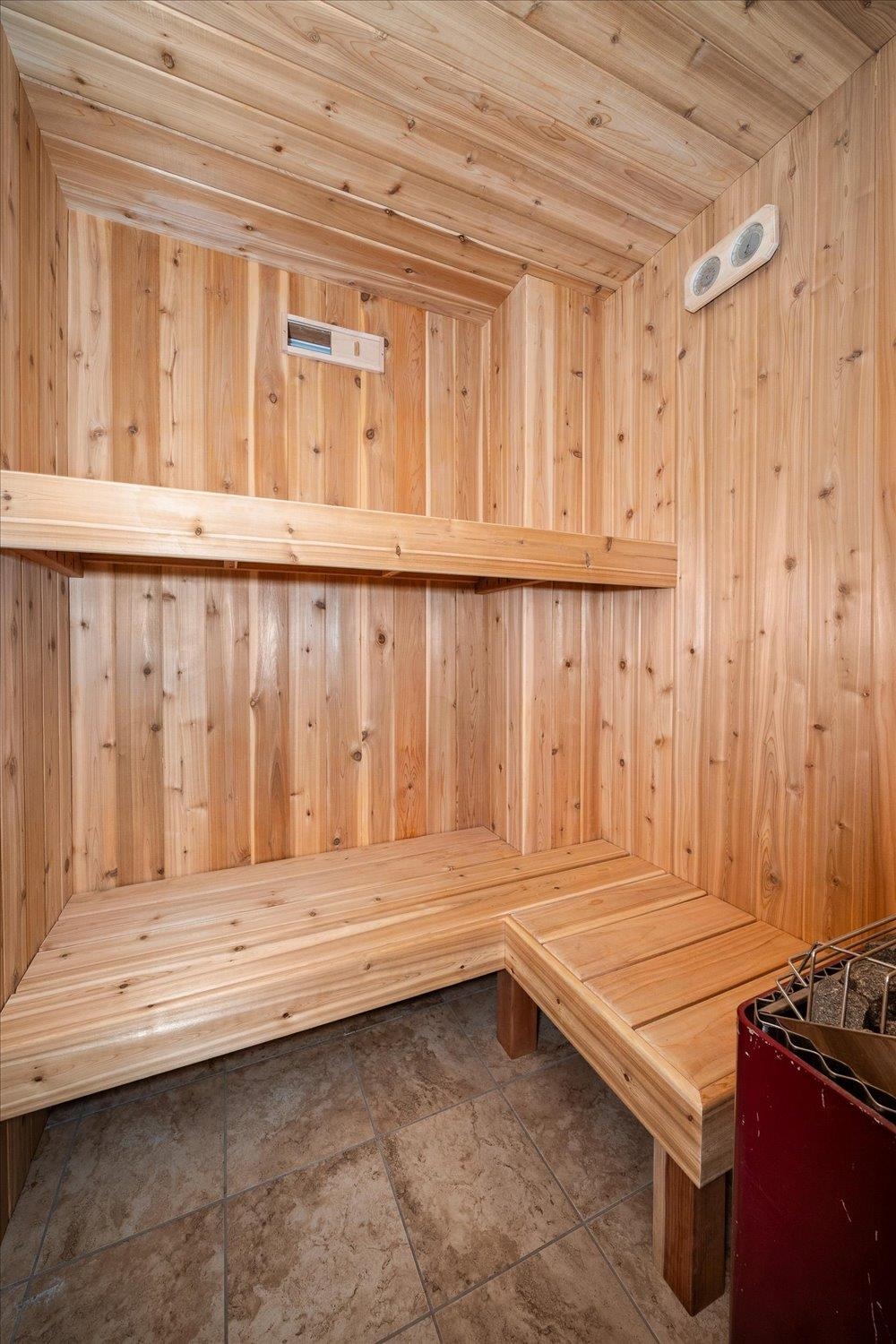 3212 E 33rd Ave - Photo 10
