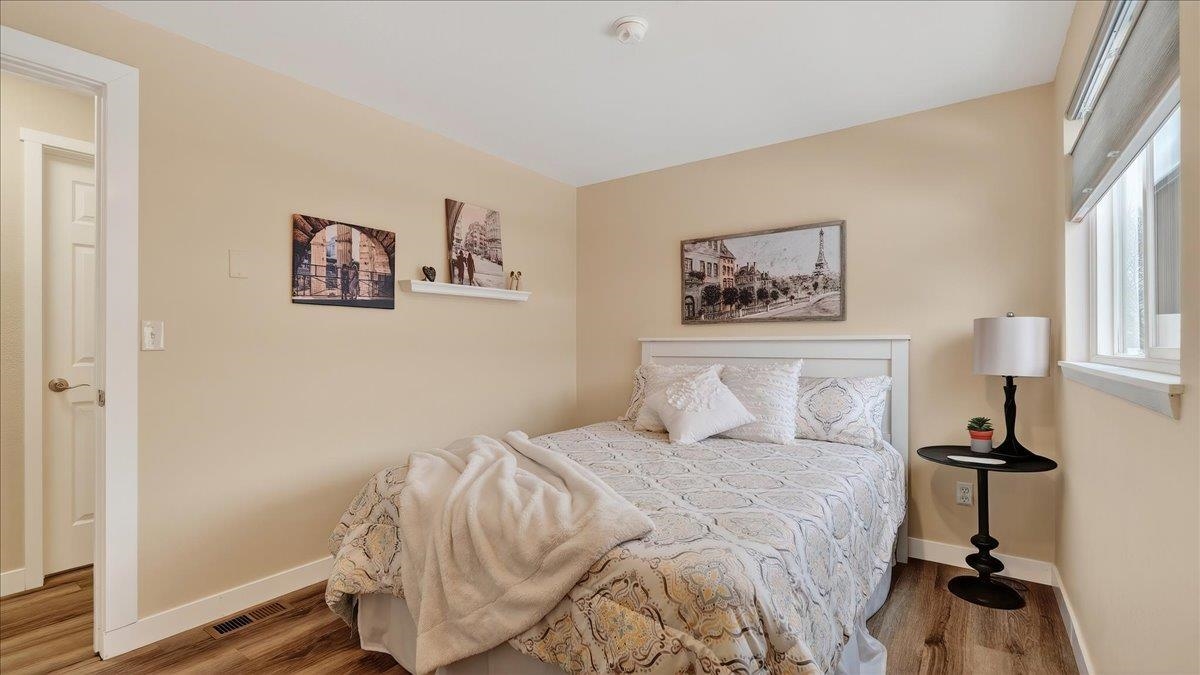 815 E Beacon Ave - Photo 18