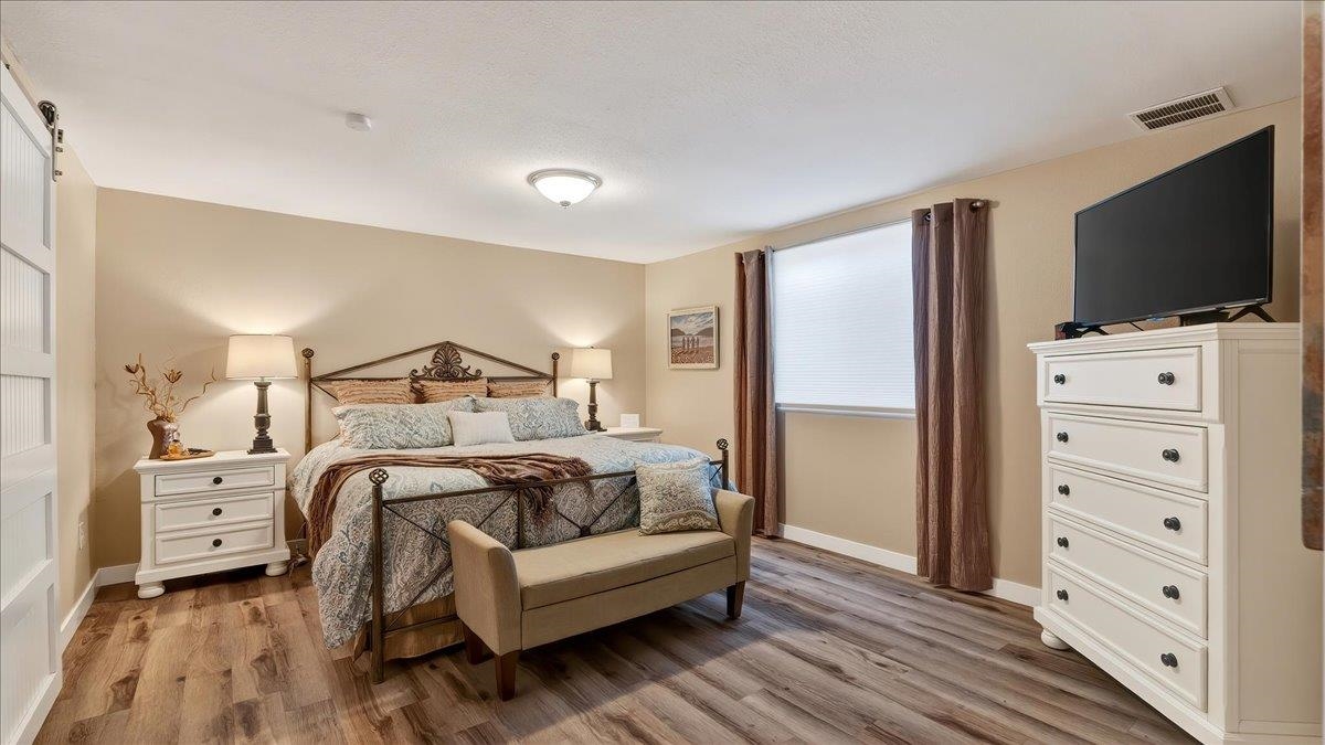 815 E Beacon Ave - Photo 25