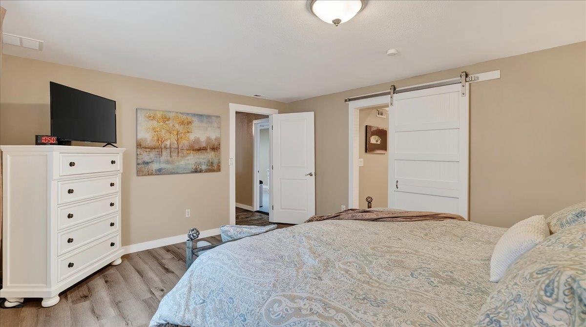 815 E Beacon Ave - Photo 26