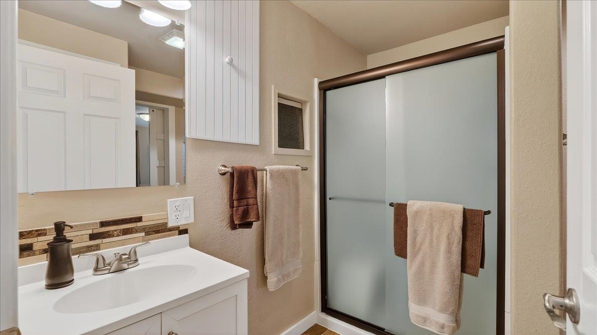 815 E Beacon Ave - Photo 27