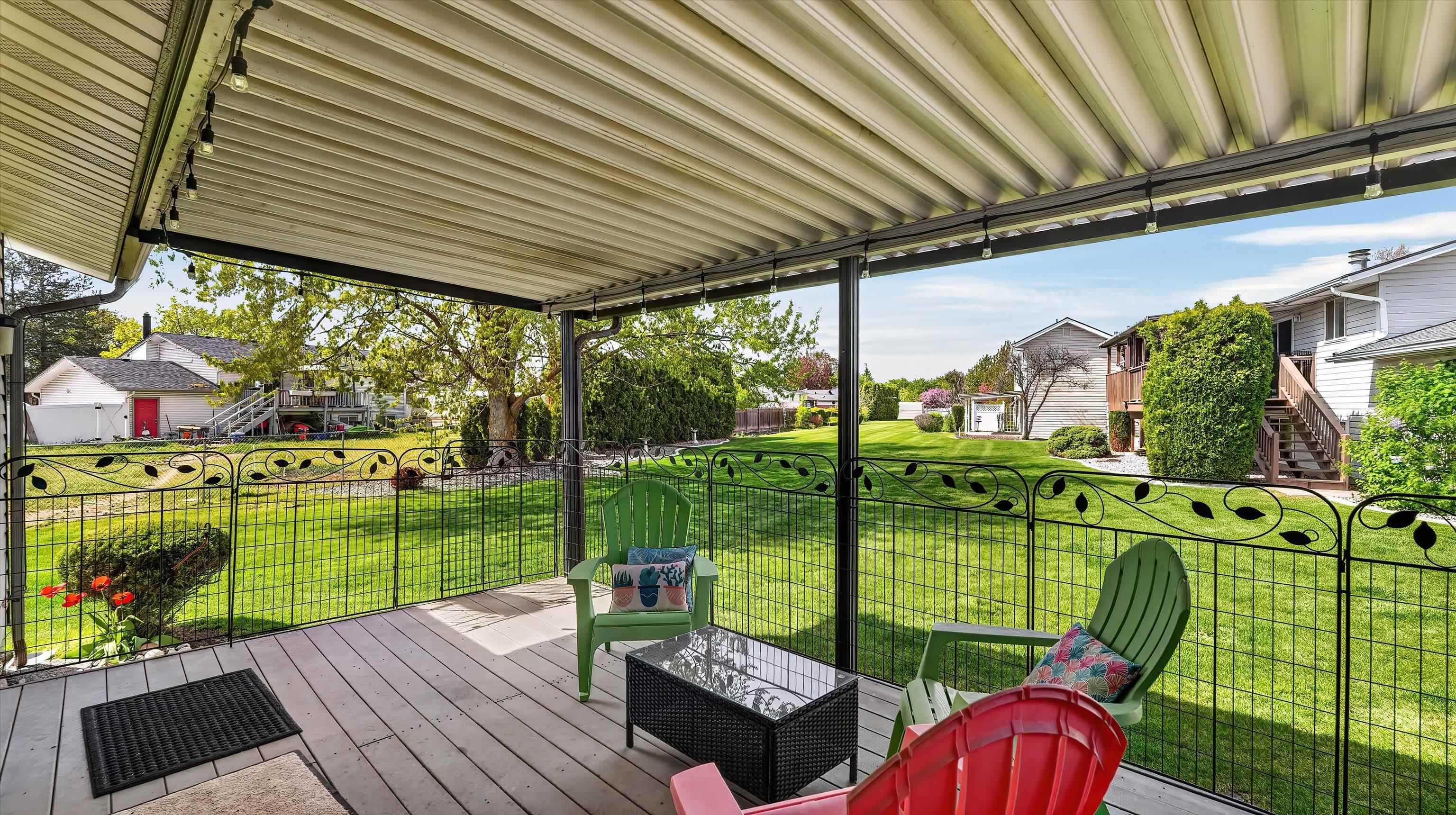 815 E Beacon Ave - Photo 33