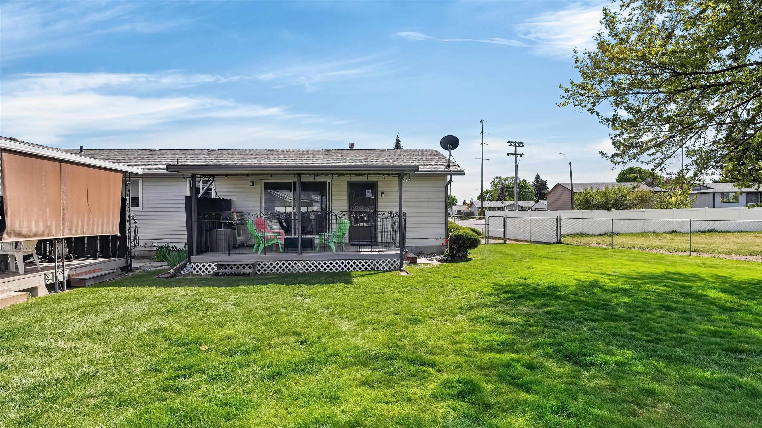 815 E Beacon Ave - Photo 37