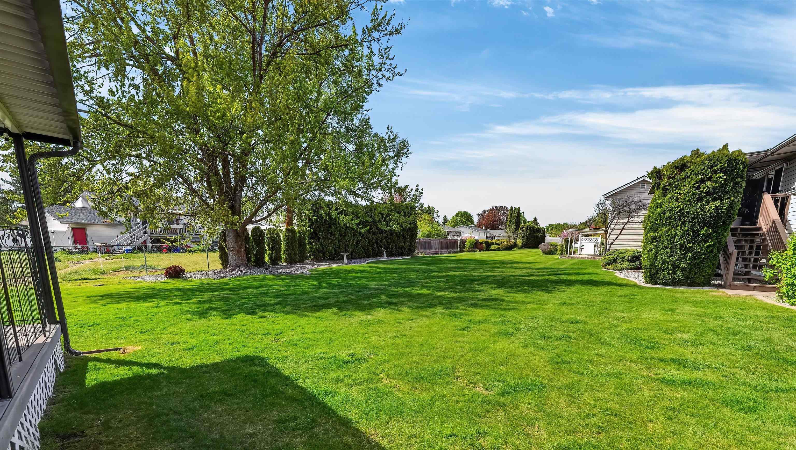 815 E Beacon Ave - Photo 40