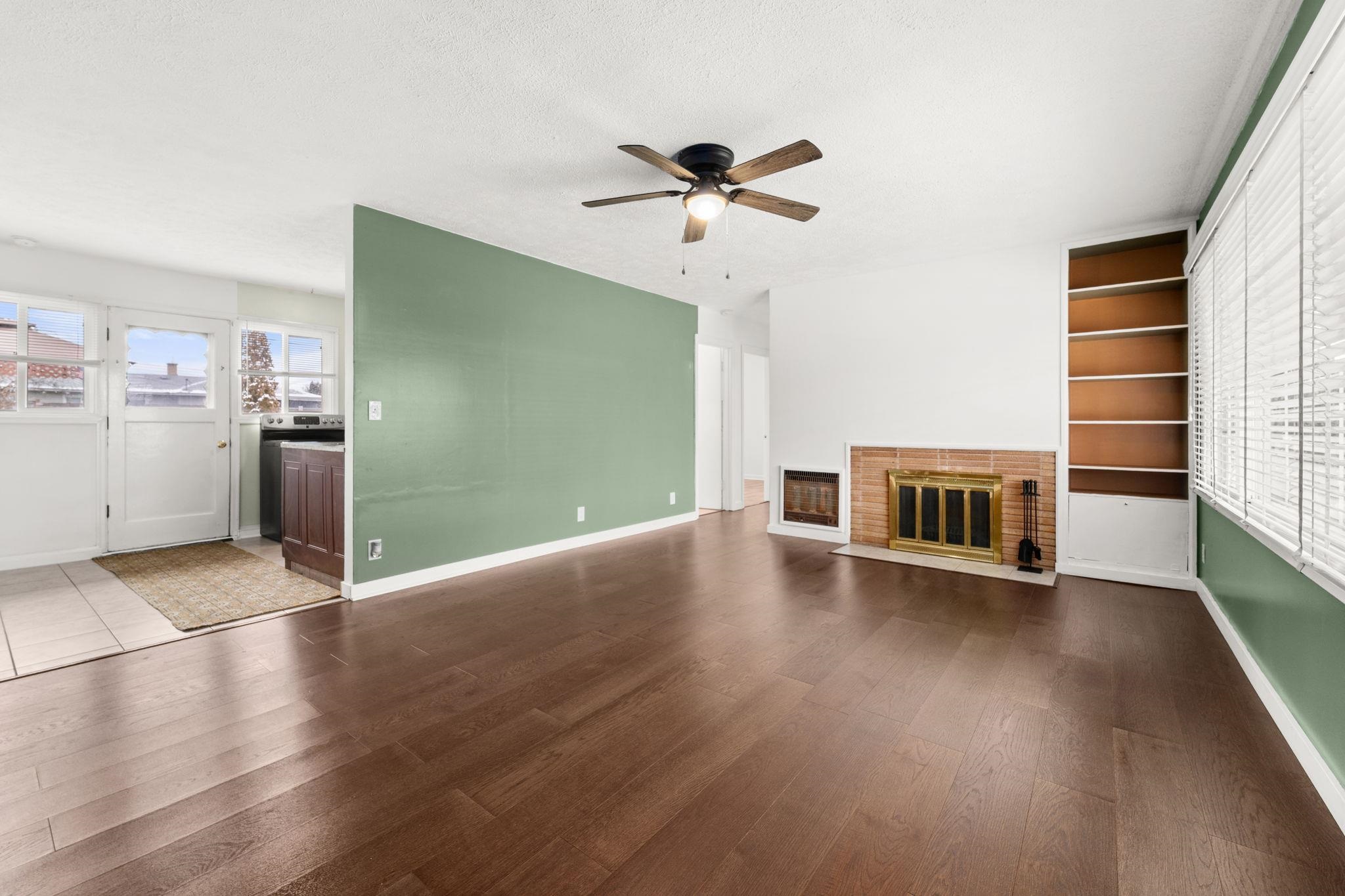 1418 N Bowman Rd - Photo 2