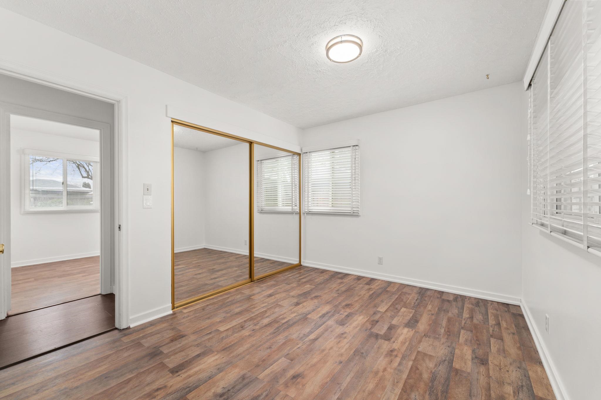 1418 N Bowman Rd - Photo 12