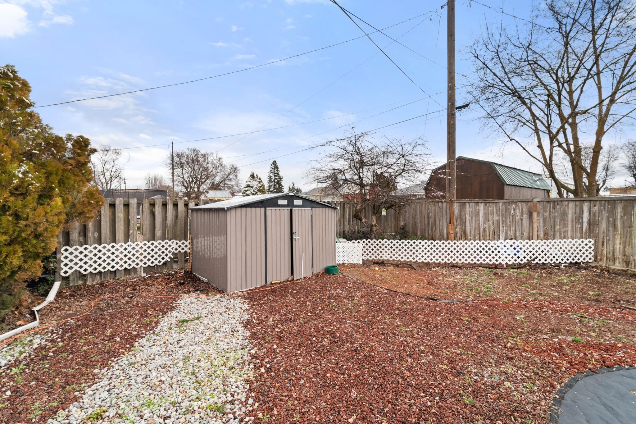 1418 N Bowman Rd - Photo 20
