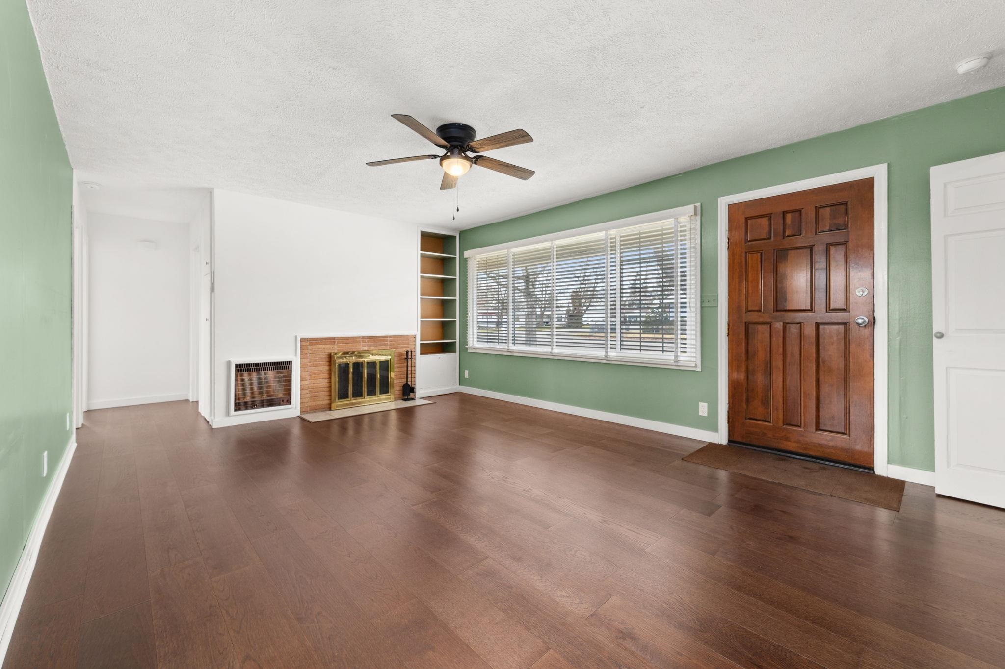 1418 N Bowman Rd - Photo 5
