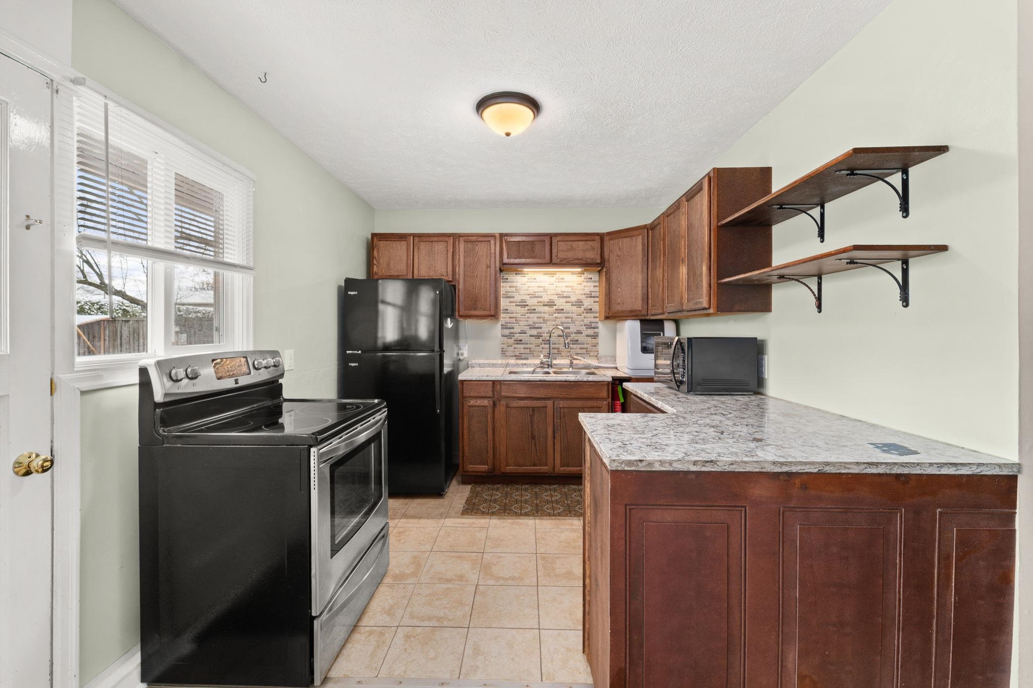 1418 N Bowman Rd - Photo 7